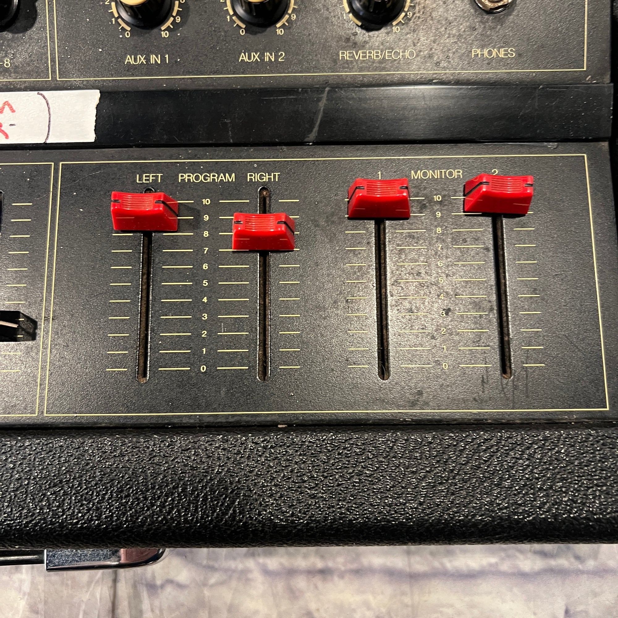 Yamaha EM200B Mixer Japan