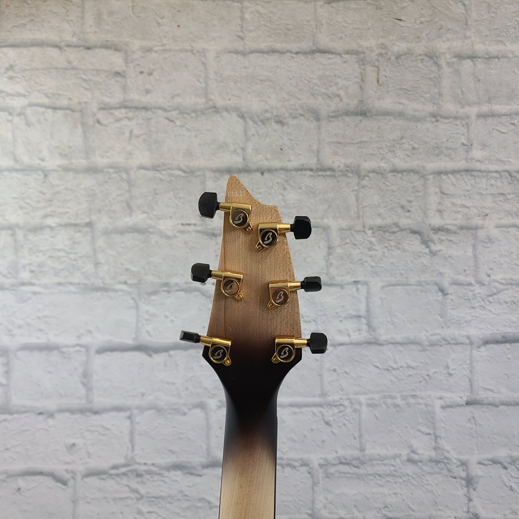 Breedlove Artista Concert Cutaway Suede Burst