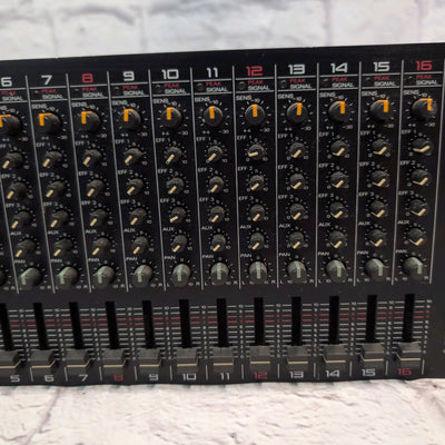 Roland M-160II 16-Channel Line Mixer