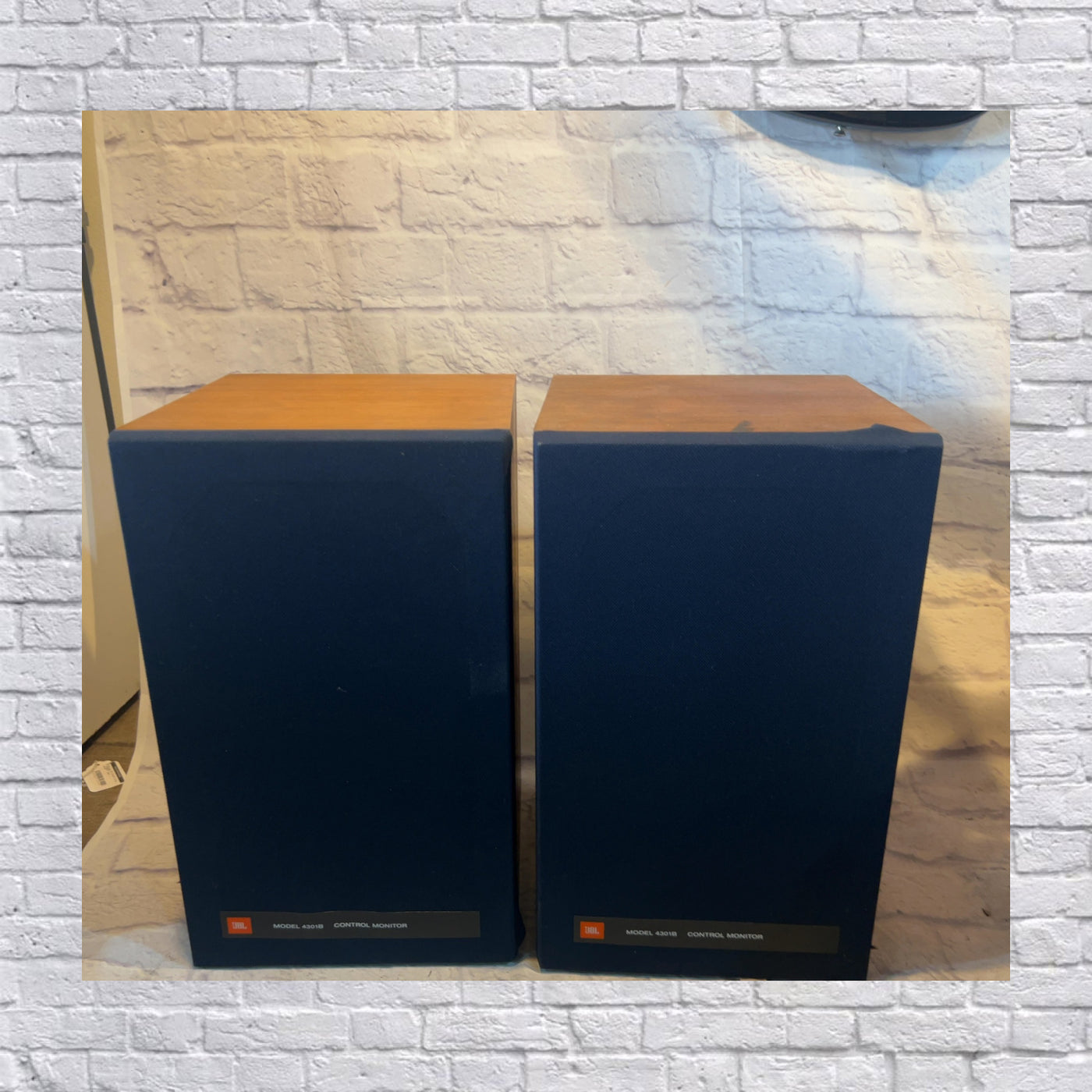 JBL 4301B Control Monitor Pair