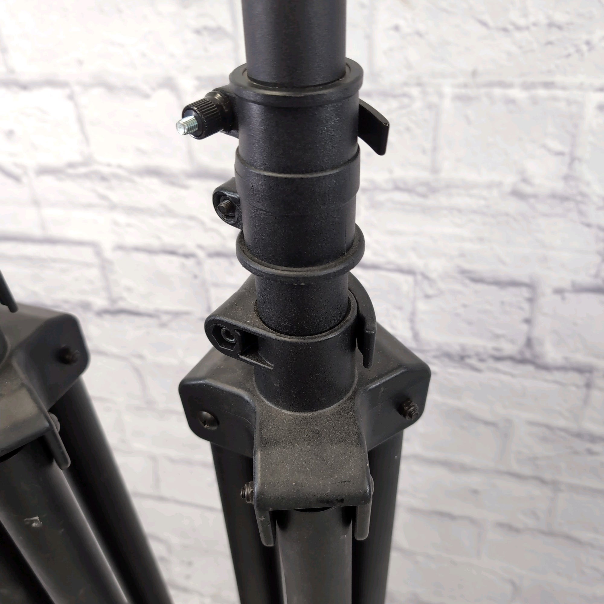 Unknown Speaker Stands (Pair)