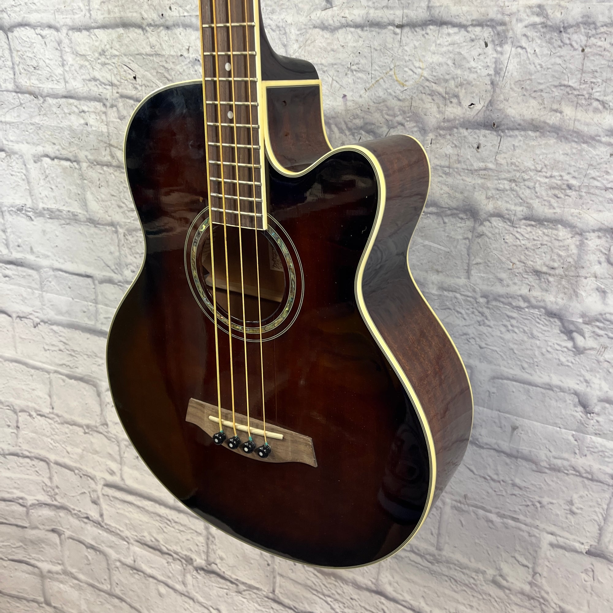 Ibanez AE10E-DVS 4 String Acoustic Bass with Hard Case
