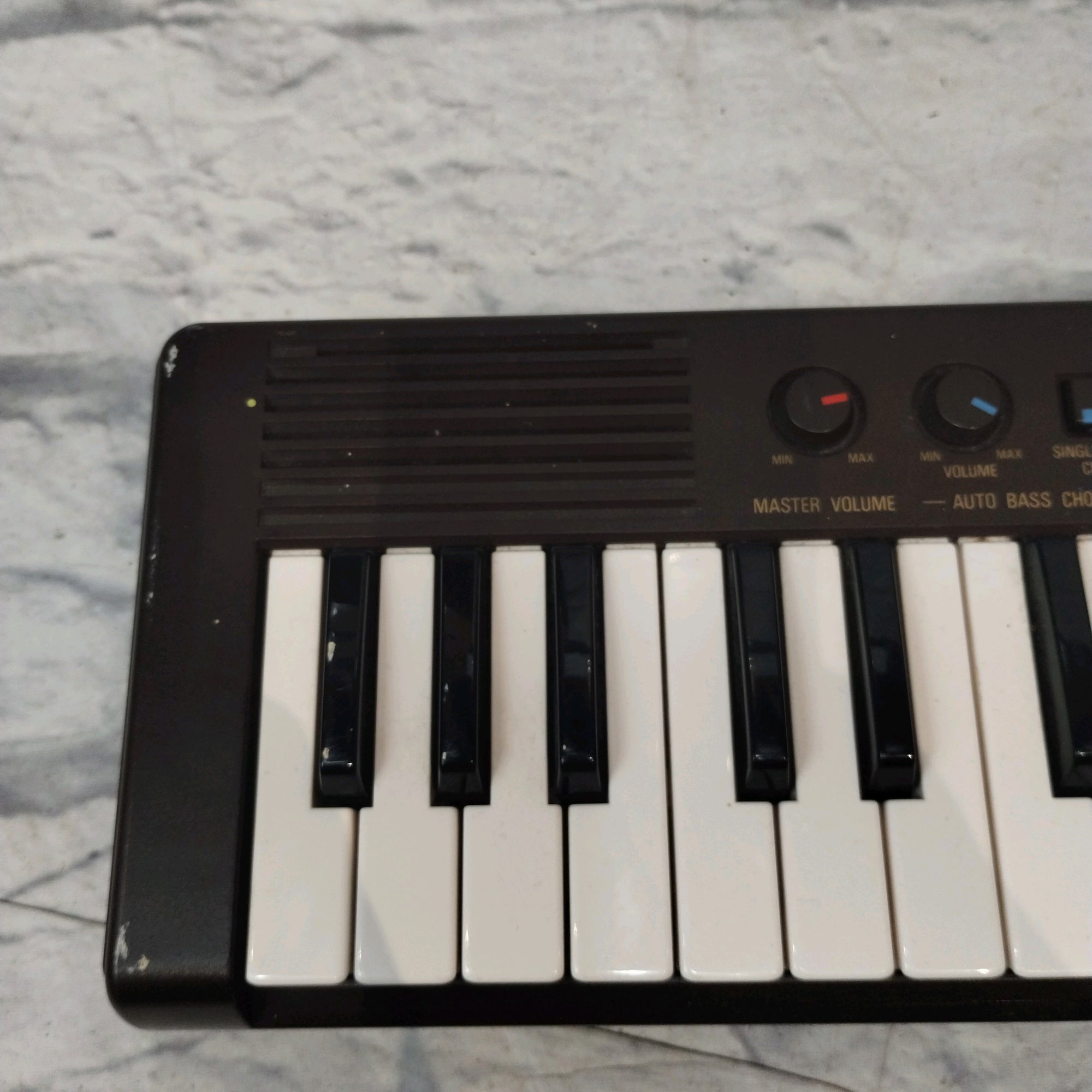 Yamaha PS-3 PortaSound 1980s Synthesizer (Brown) Digital Synth