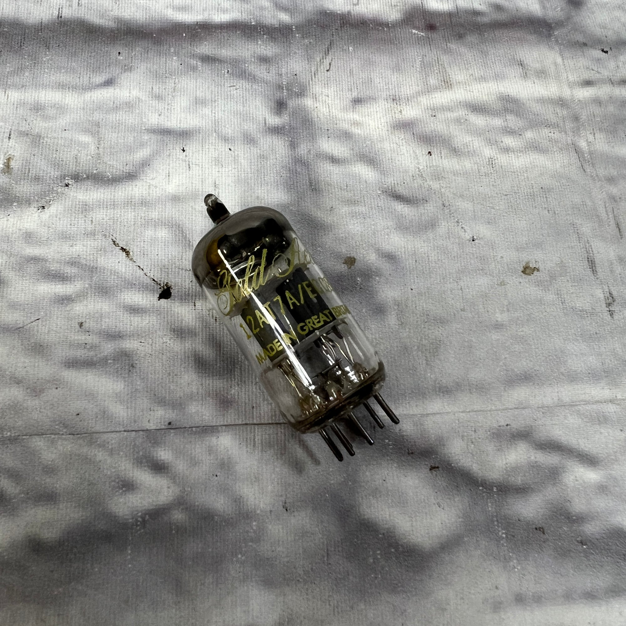 Gold Aero 12AT7A Amplifier Tube