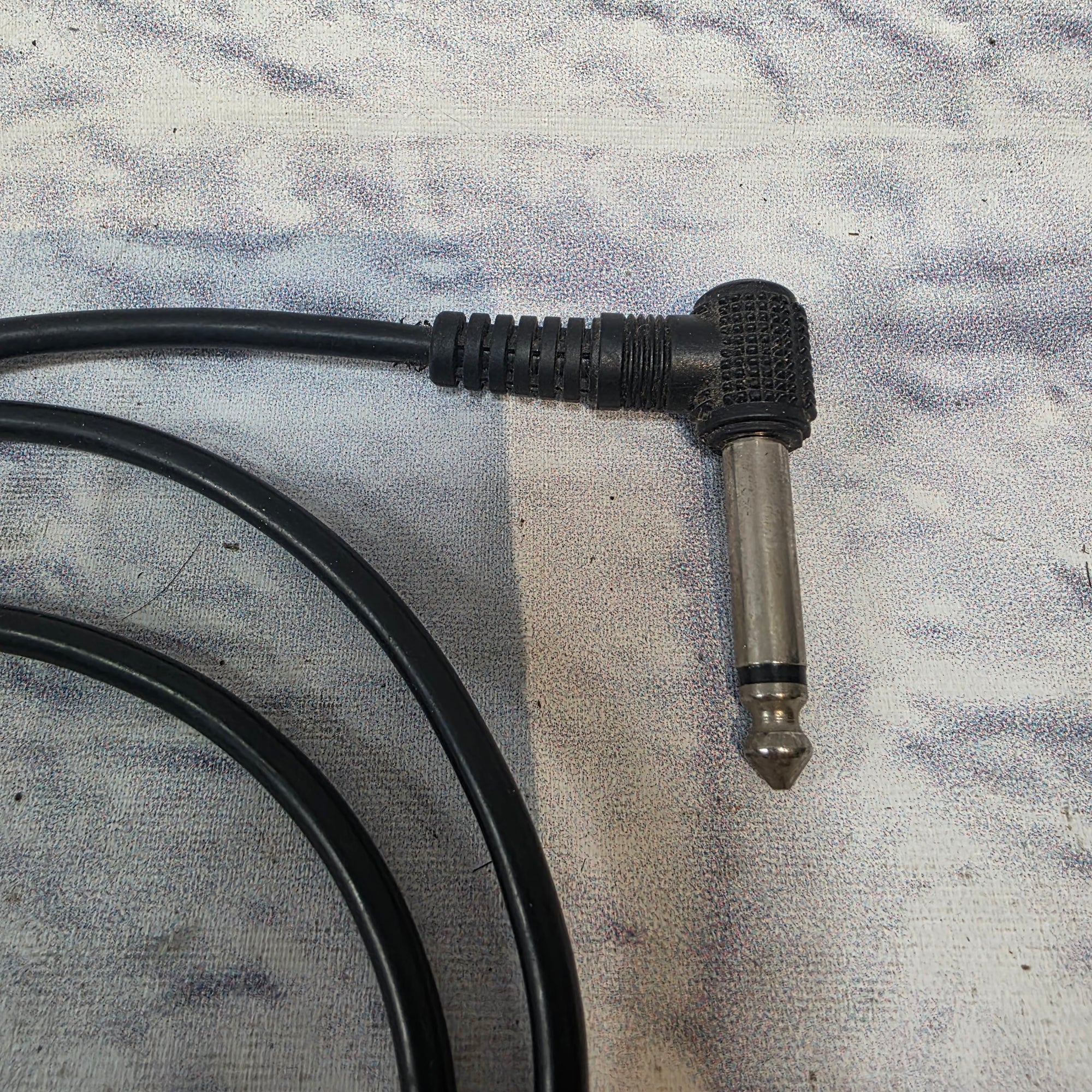 Unknown Patch Cable ( 3 feet) Cable