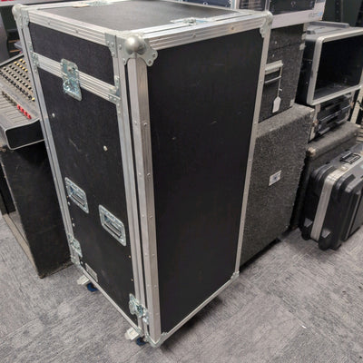 Grundorf T8 Combo 18C Large Rolling Rack Case