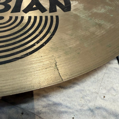 Sabian HHX Series 17" Crash Cymbal - CRACKED