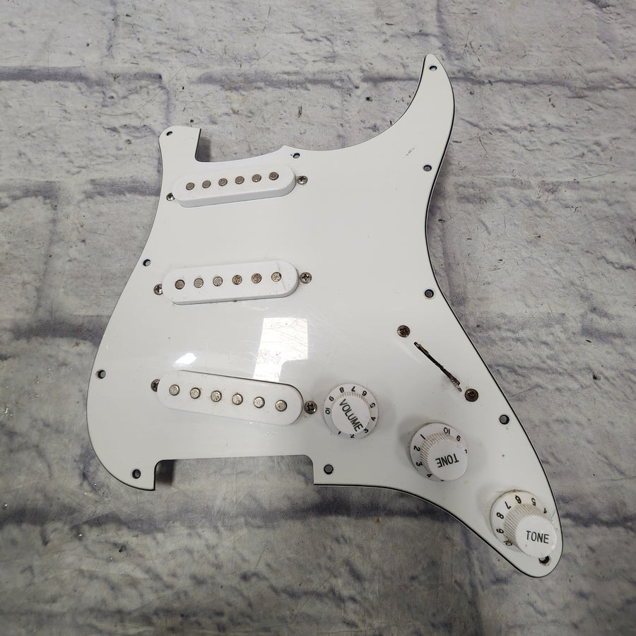 Unknown Loaded Strat Pickguard SSS