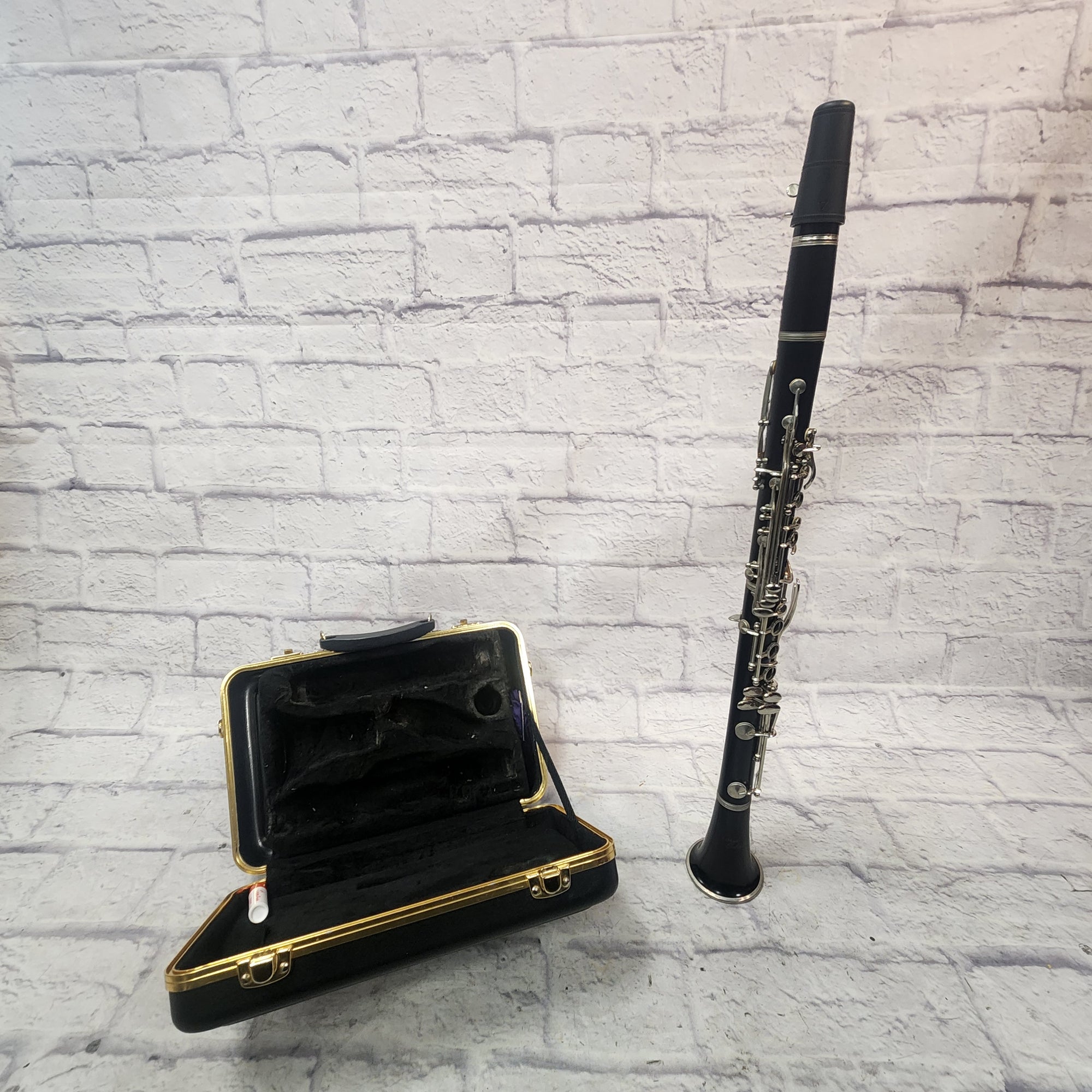 Leblanc Soloist Clarinet with Case Paris Clarinet
