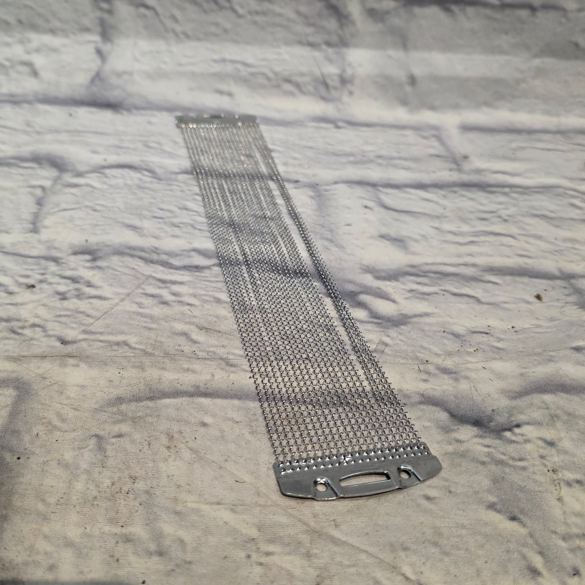 Unknown Snare Wire Drum Accessory