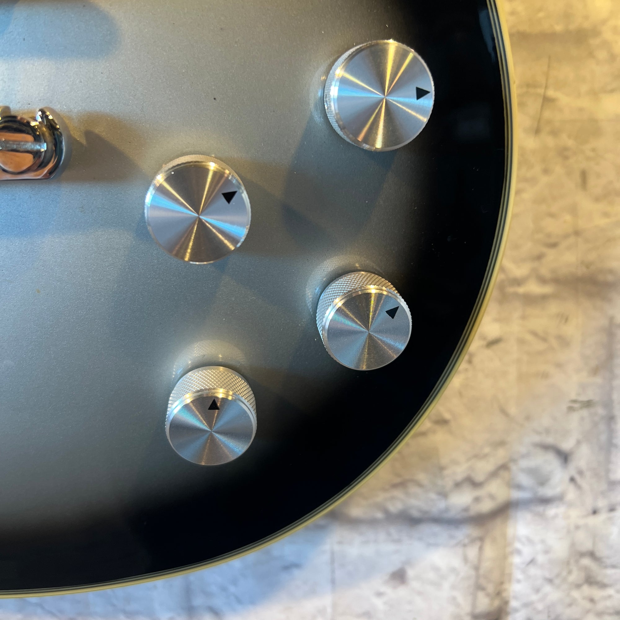 Epiphone Les Paul Custom Pro Silver Burst Upgraded Electric Guitar