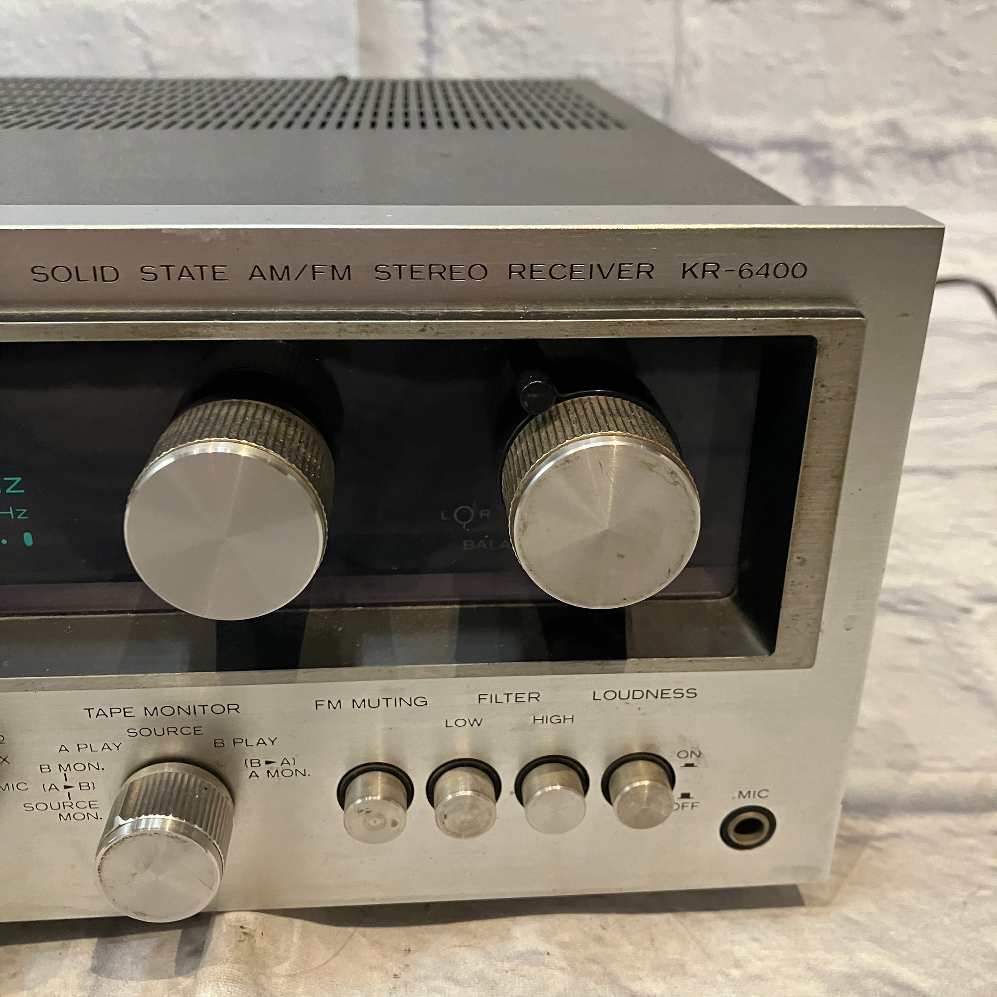 Kenwood KR-6400 Stereo Receiver - AS IS