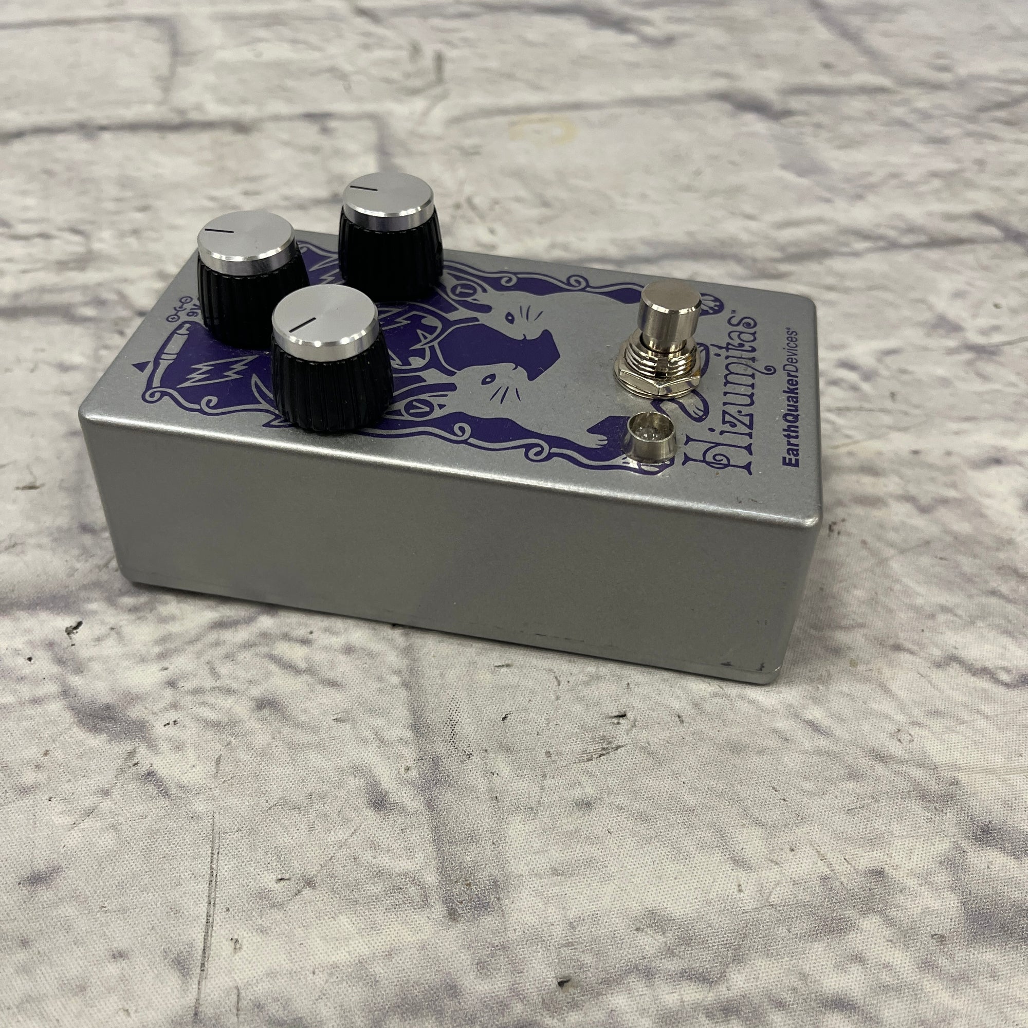 EarthQuaker Devices Hizumitas Fuzz Pedal