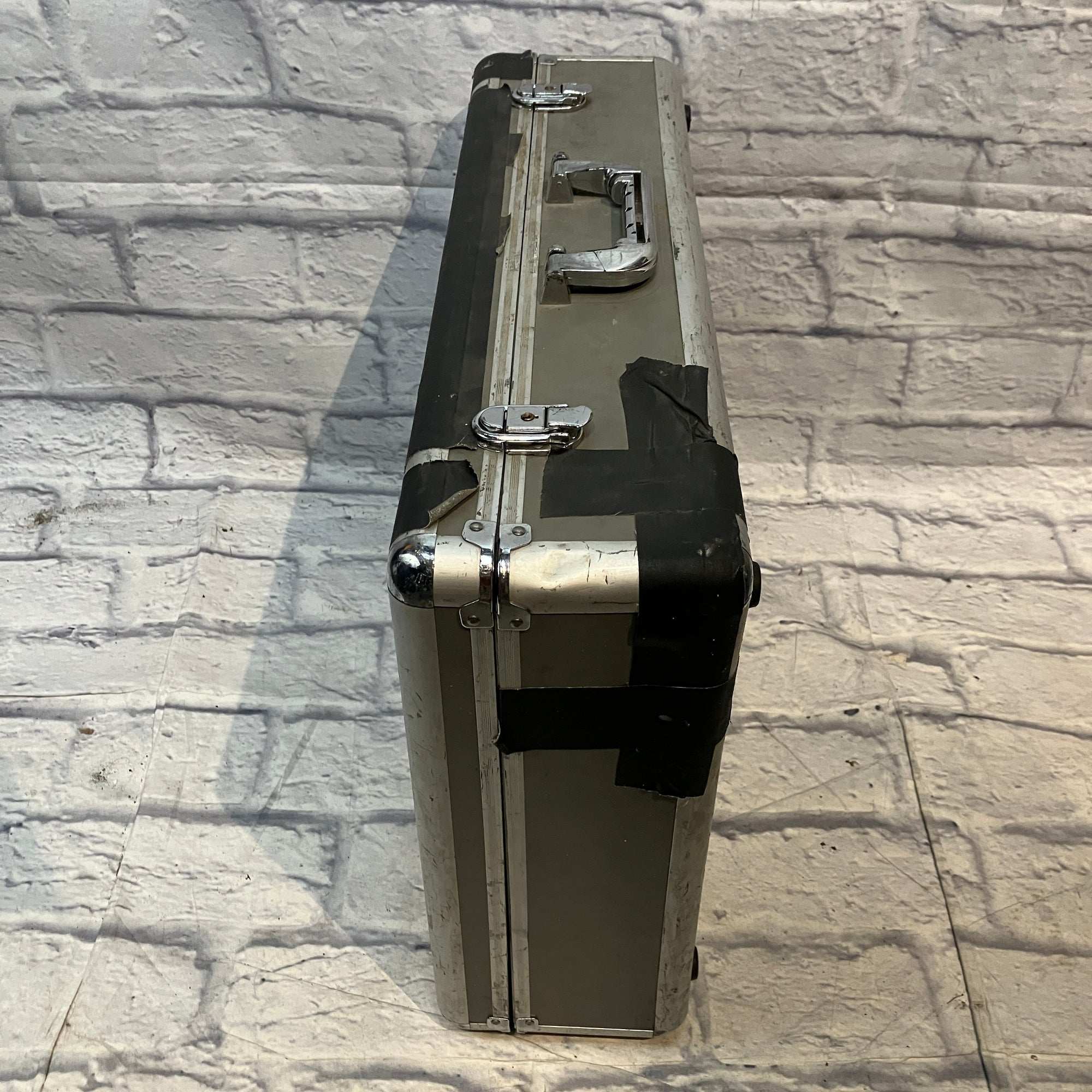 Unknown Pedal / Gear Case