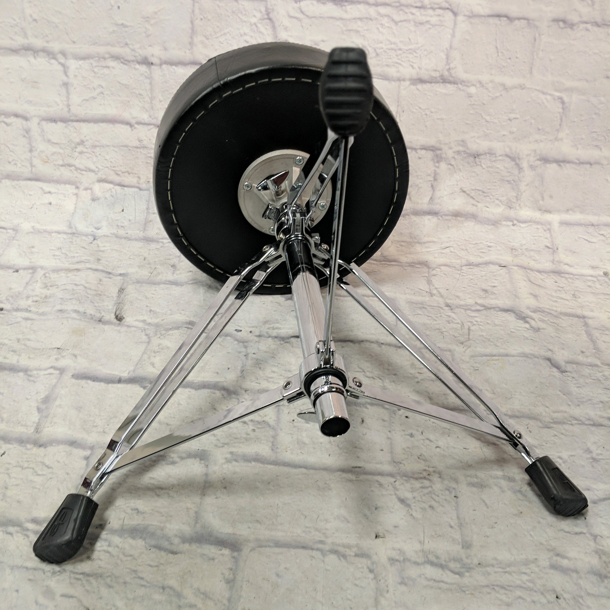 Unknown Drum Throne - Small Tear in Side of Seat