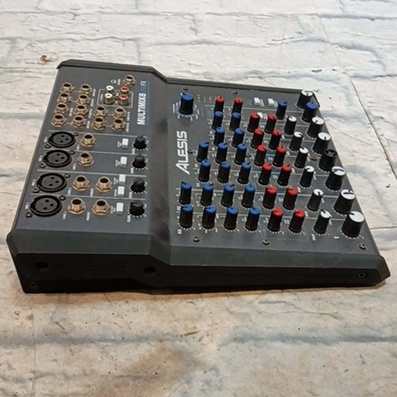 Alesis Multimix8 USB FX Mixer