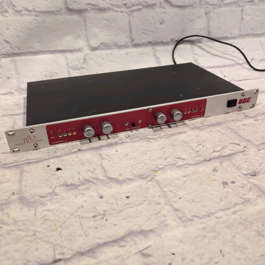 BBE 882i Sonic Maximizer Rack Unit Red