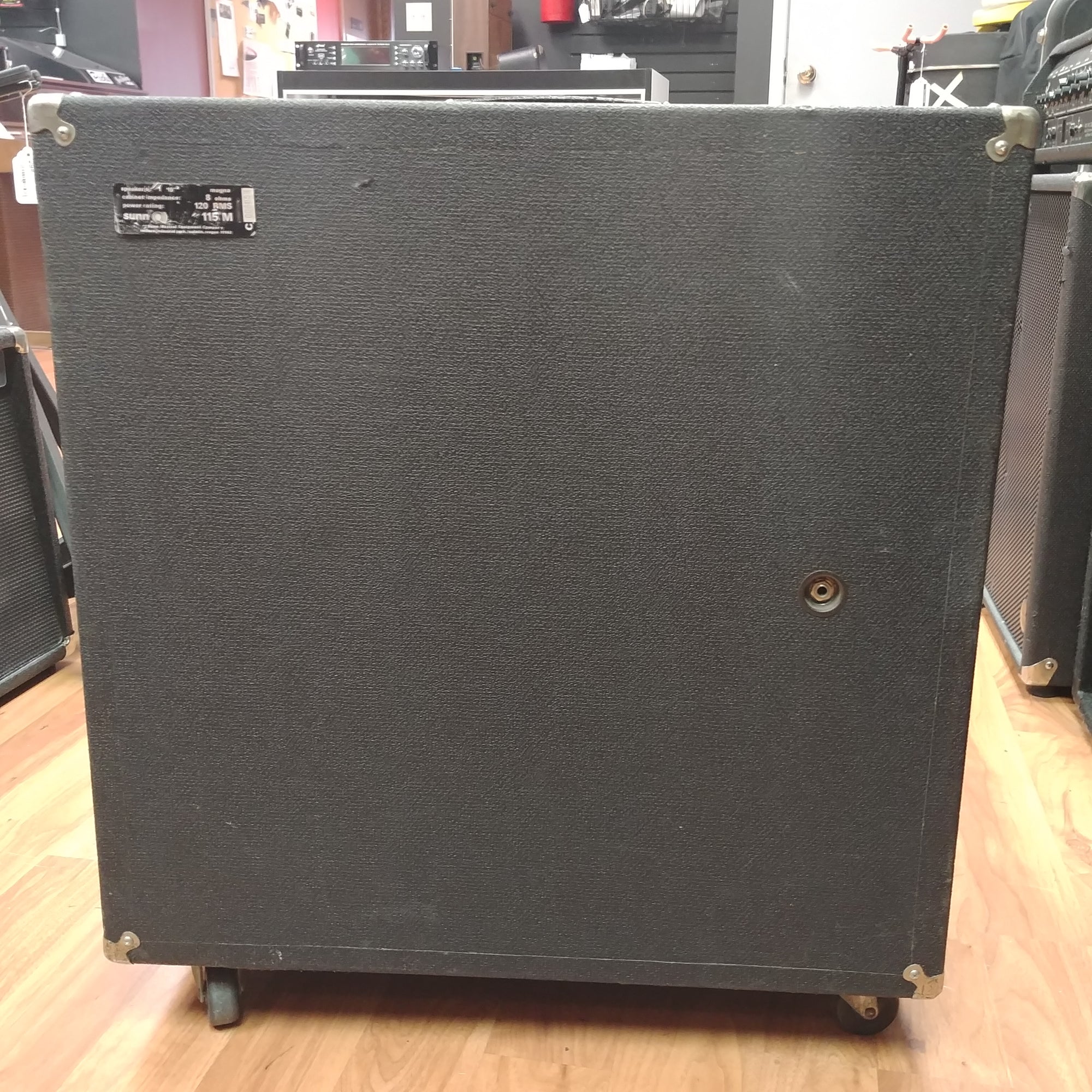 Sunn 115 M Cab