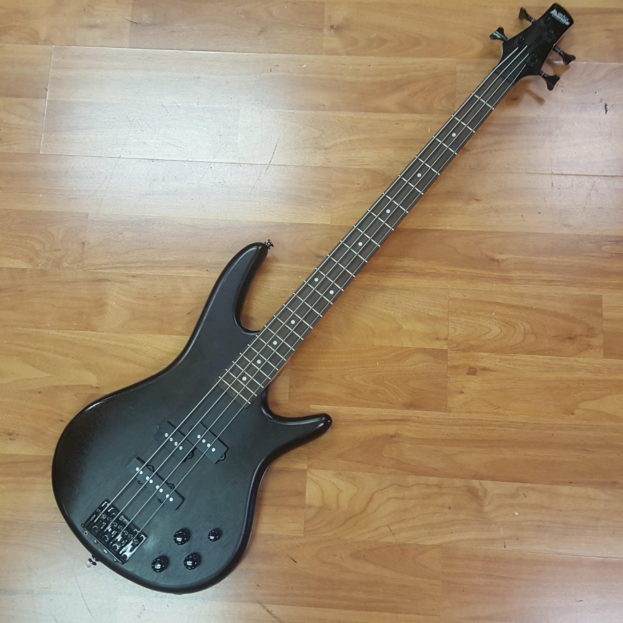 Ibanez GSR200B