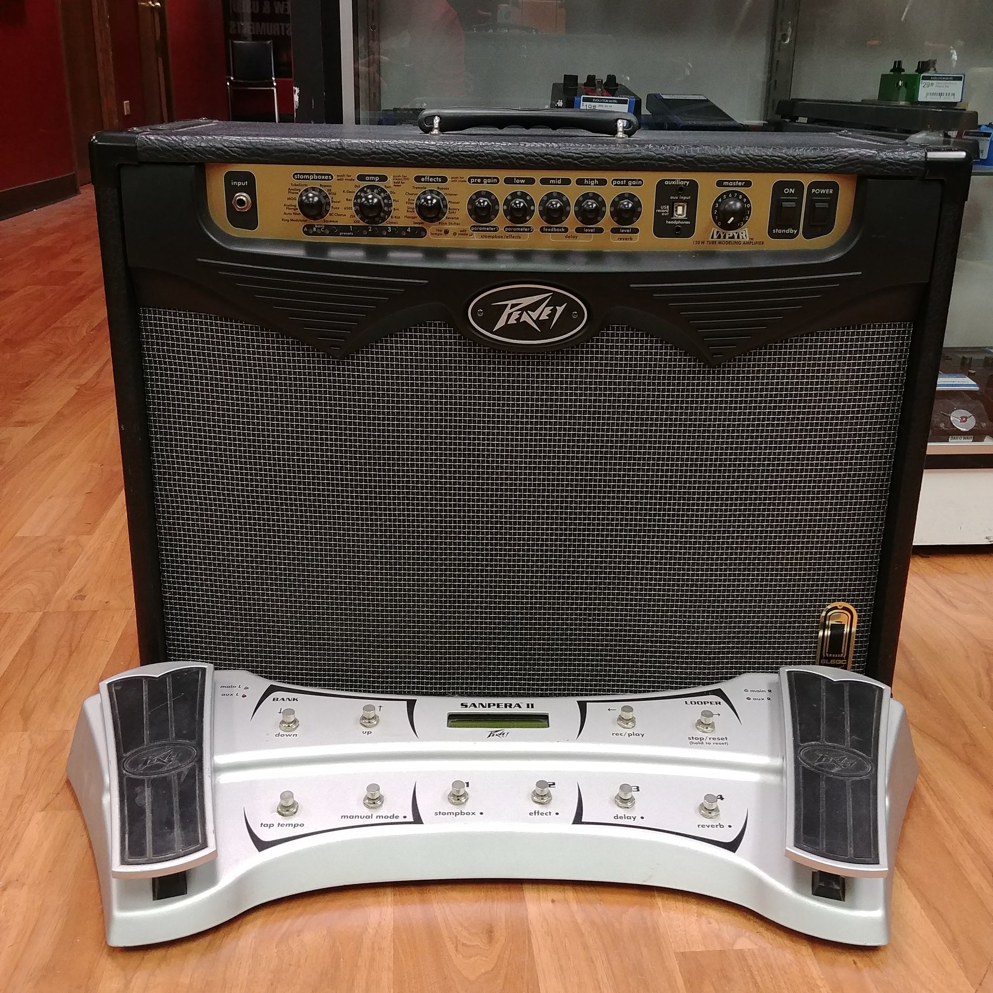 Peavey Vyper w/ foot controller