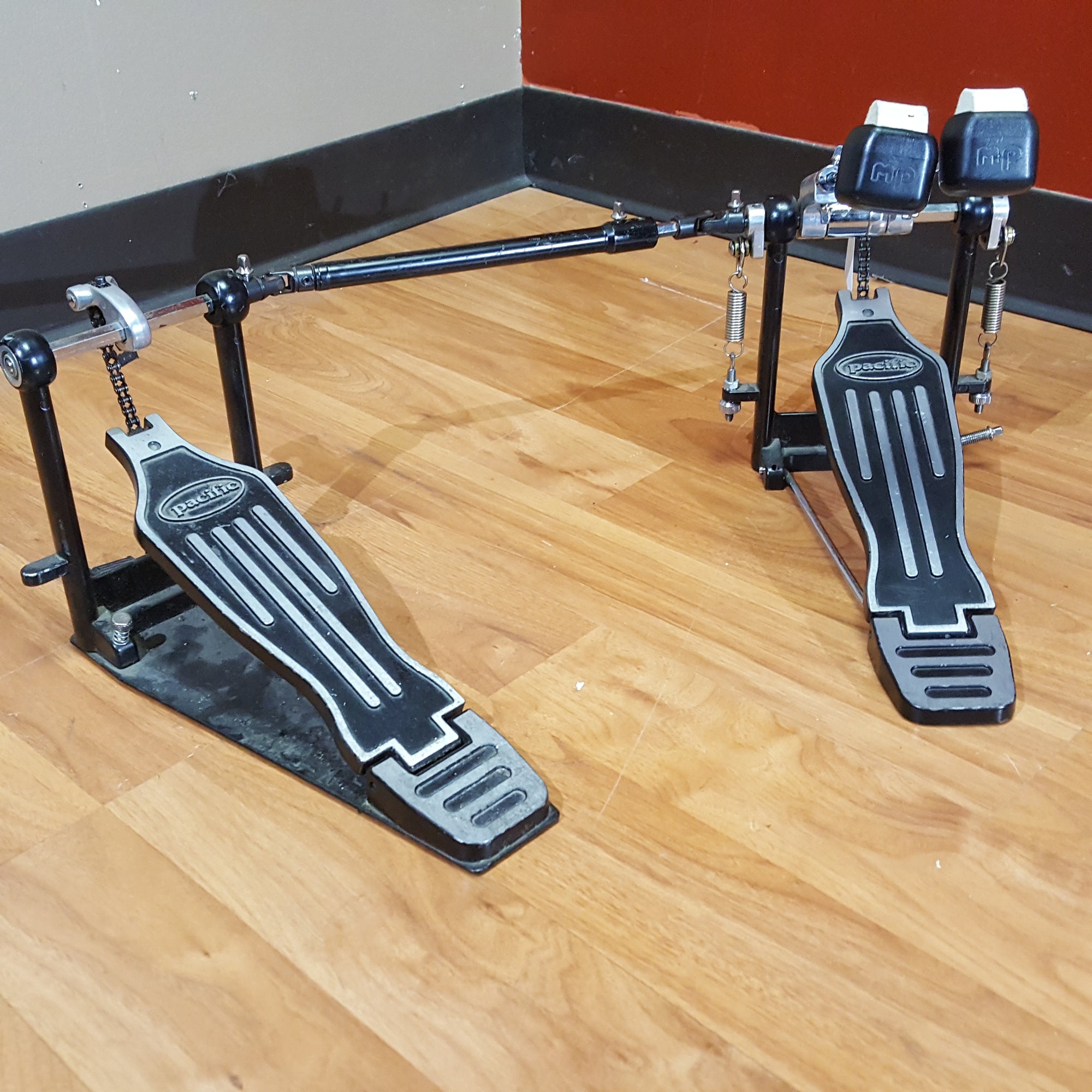 Pacific Double Kick Pedal