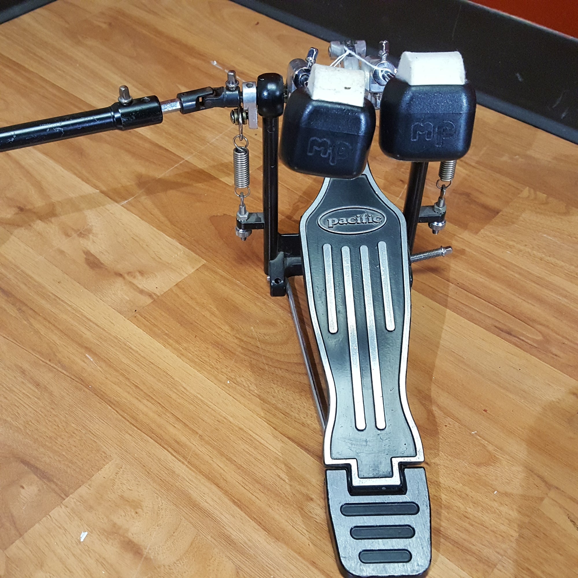 Pacific Double Kick Pedal