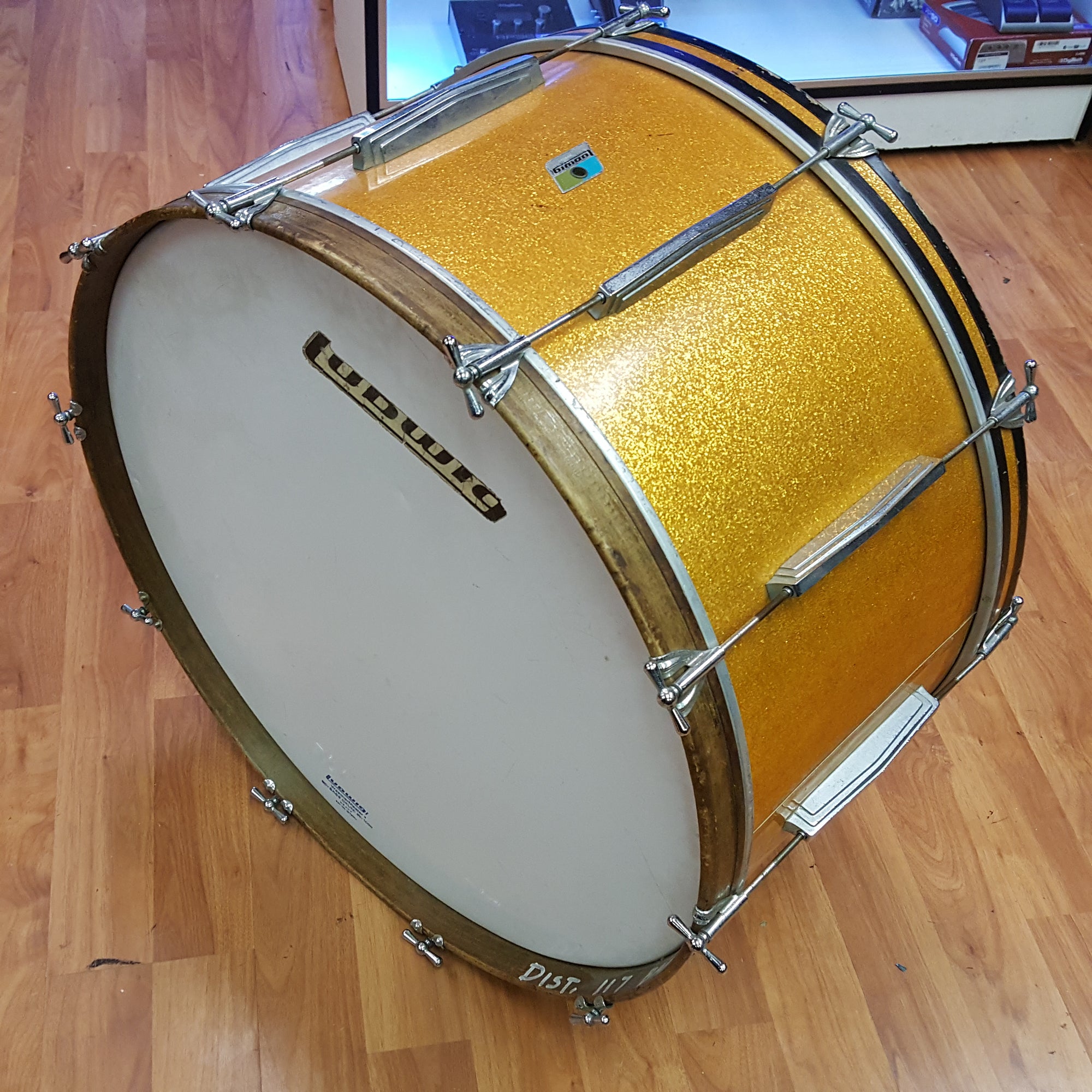 Ludwig 28" x 15" Bass Drum 1971 Gold Sparkle