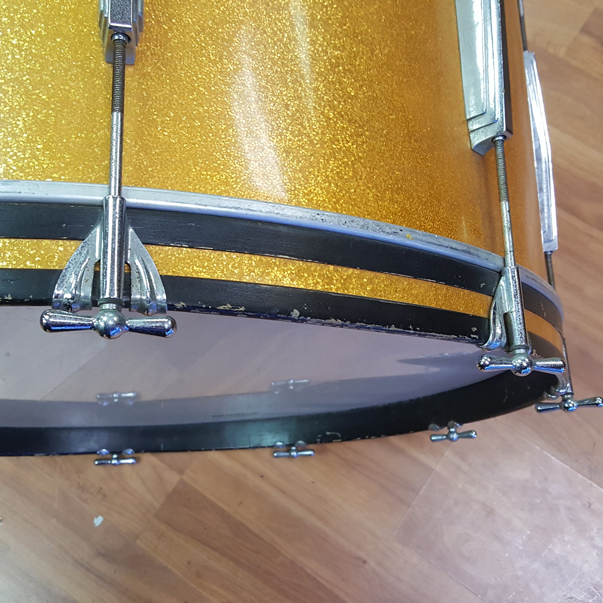 Ludwig 28" x 15" Bass Drum 1971 Gold Sparkle