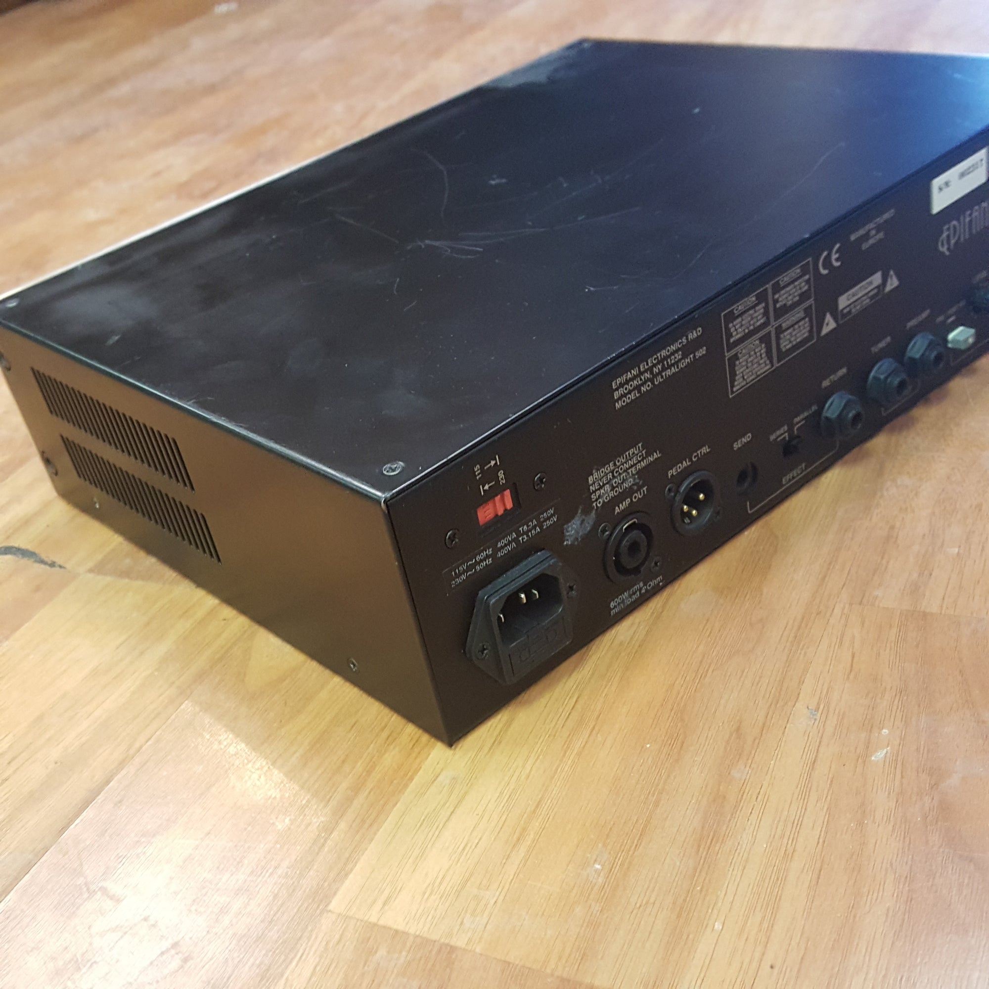 Epifani Ultra Light 502 Bass Amplifier