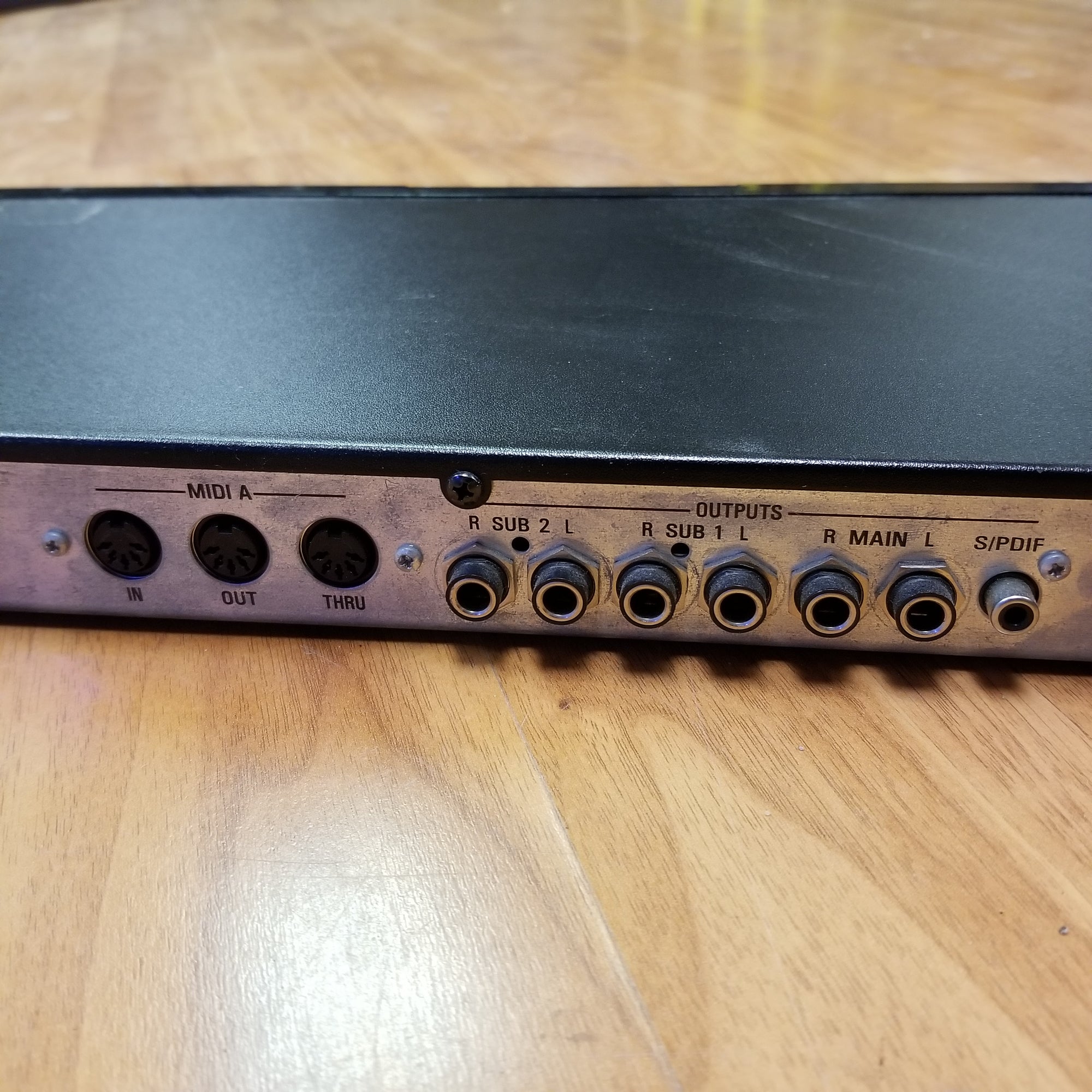 E-MU EMU PROTEUS 2000 128 Voice Rack Synth Avec Emplacements Pour ROM E-MU EMU PROTEUS 2000 128 Voice Rack Synth Avec Emplacements Pour ROM