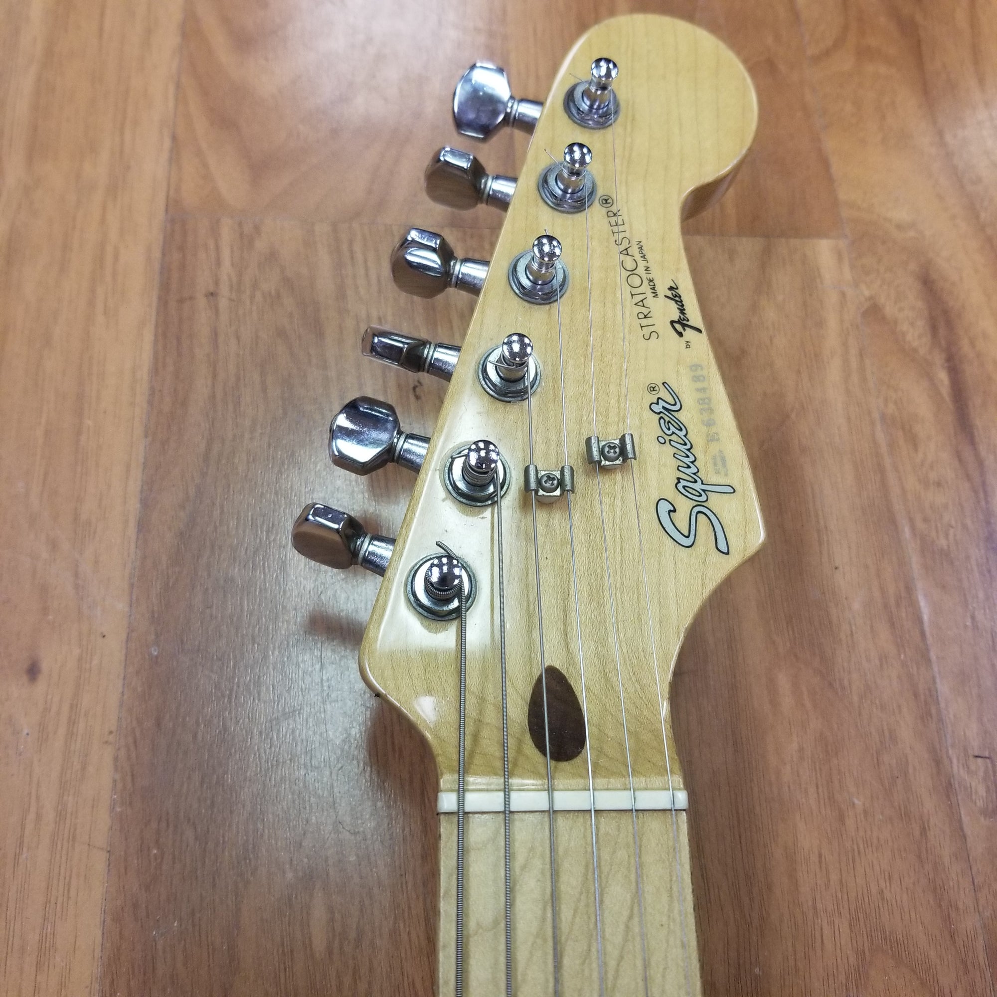 Squier Japan Stratocaster E Series Torino Red