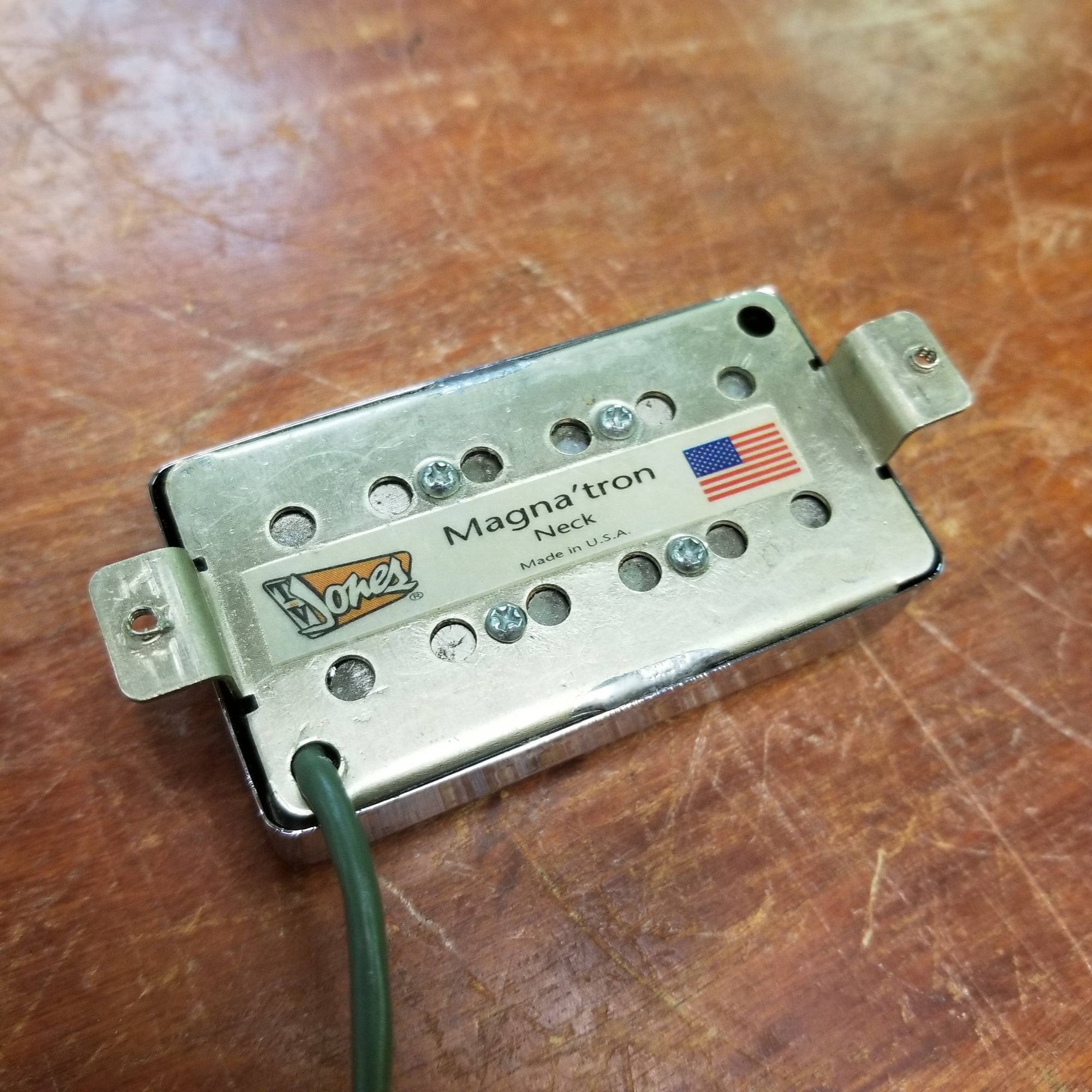 TV Jones Magna'Tron (Neck) Pickup Humbucker Mount