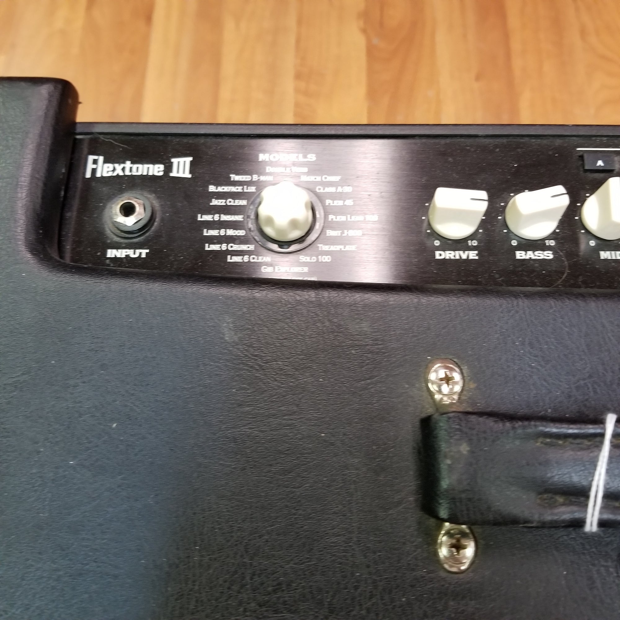 Line 6 Flextone III Plus 1x12 Combo Amp