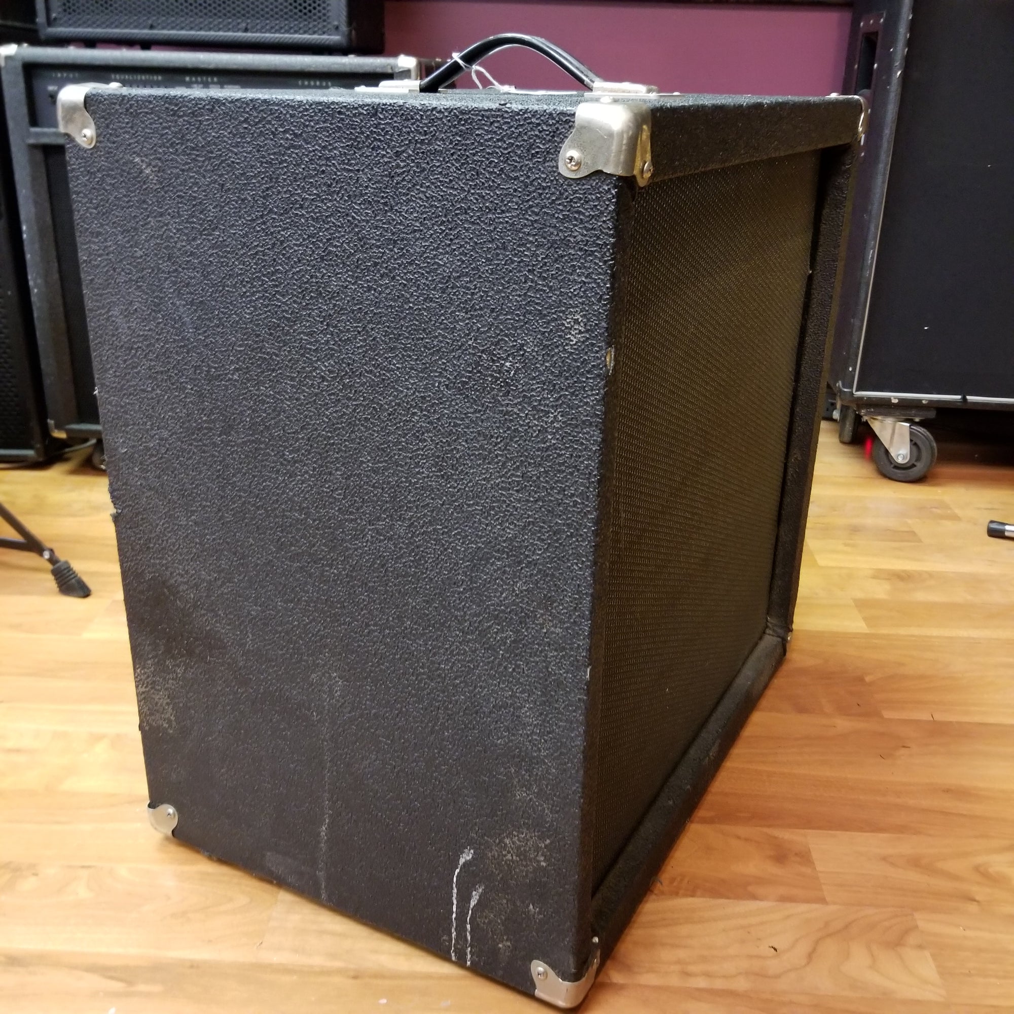 1x15" Bass Cabinet w/EV Force 15 8ohm