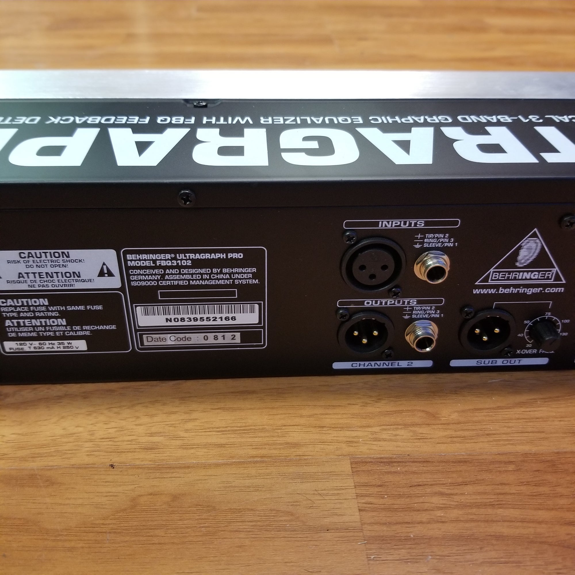 Behringer FBQ3102 31 Band EQ w/ Feedback Eliminator