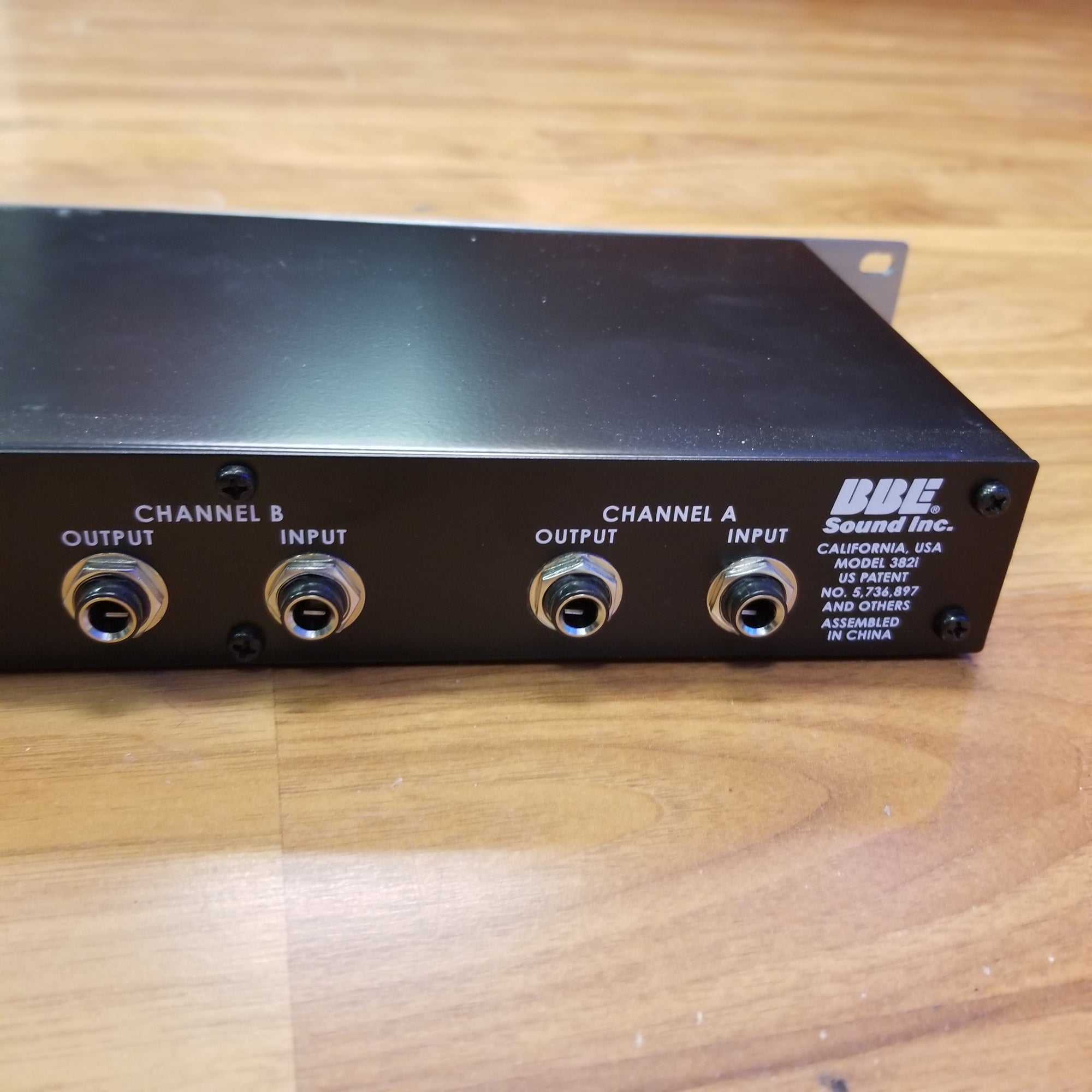 BBE 382i SW Sonic Maximizer ソニックマキシマイザー