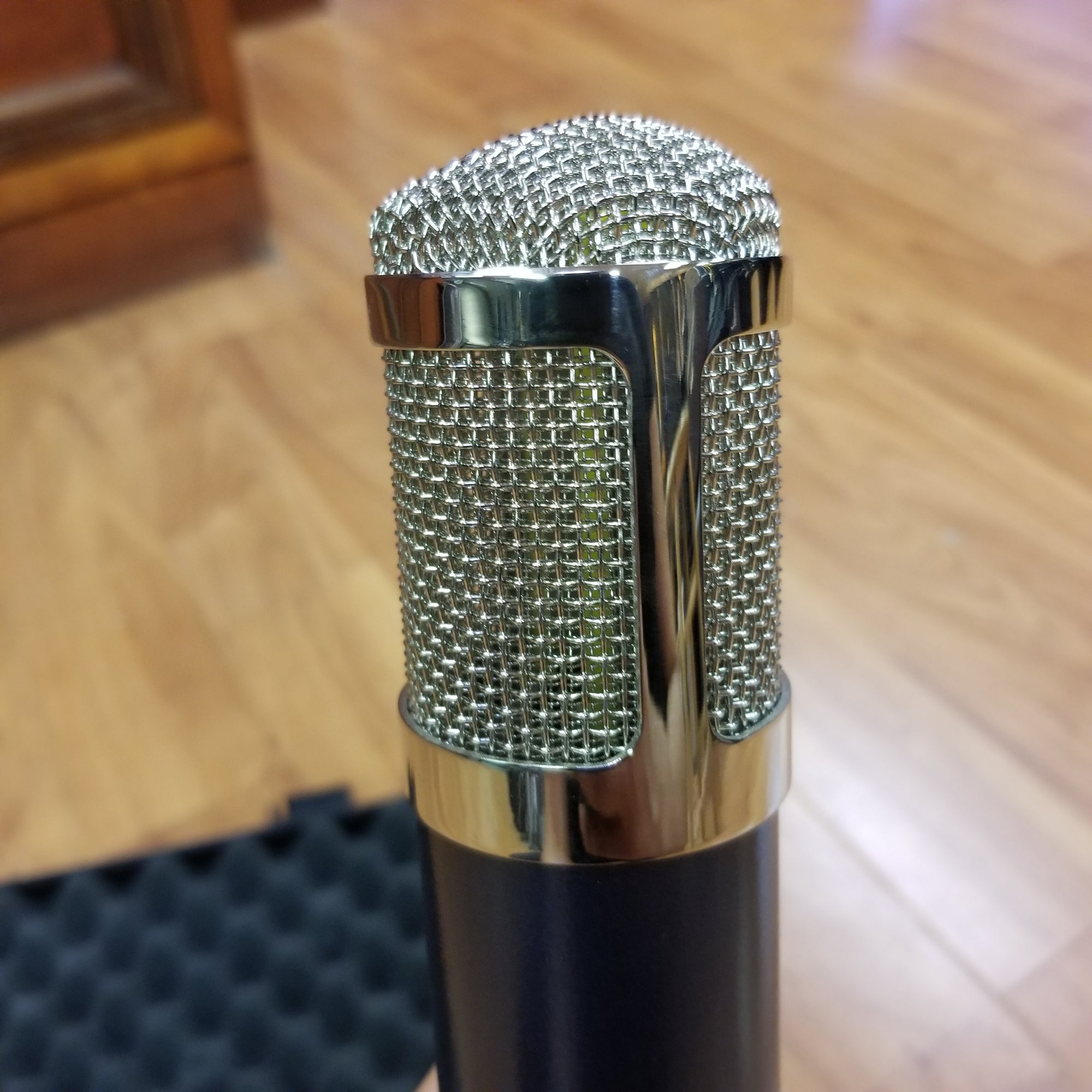 MXL R144 Ribbon Mic w/Case