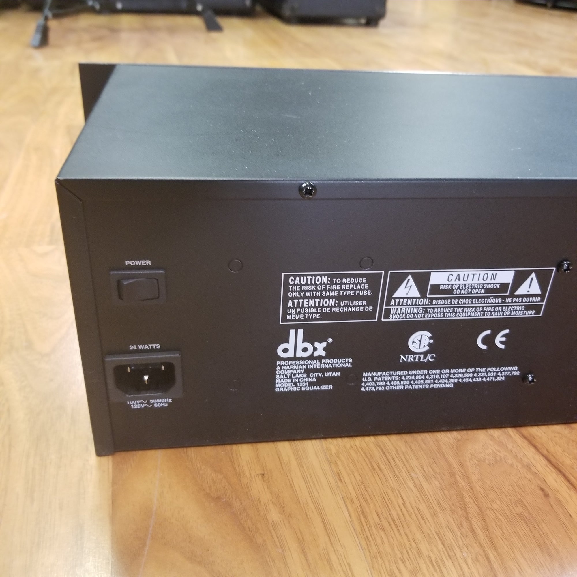 DBX 1231 31 Band Equalizer, Noisy - Evolution Music