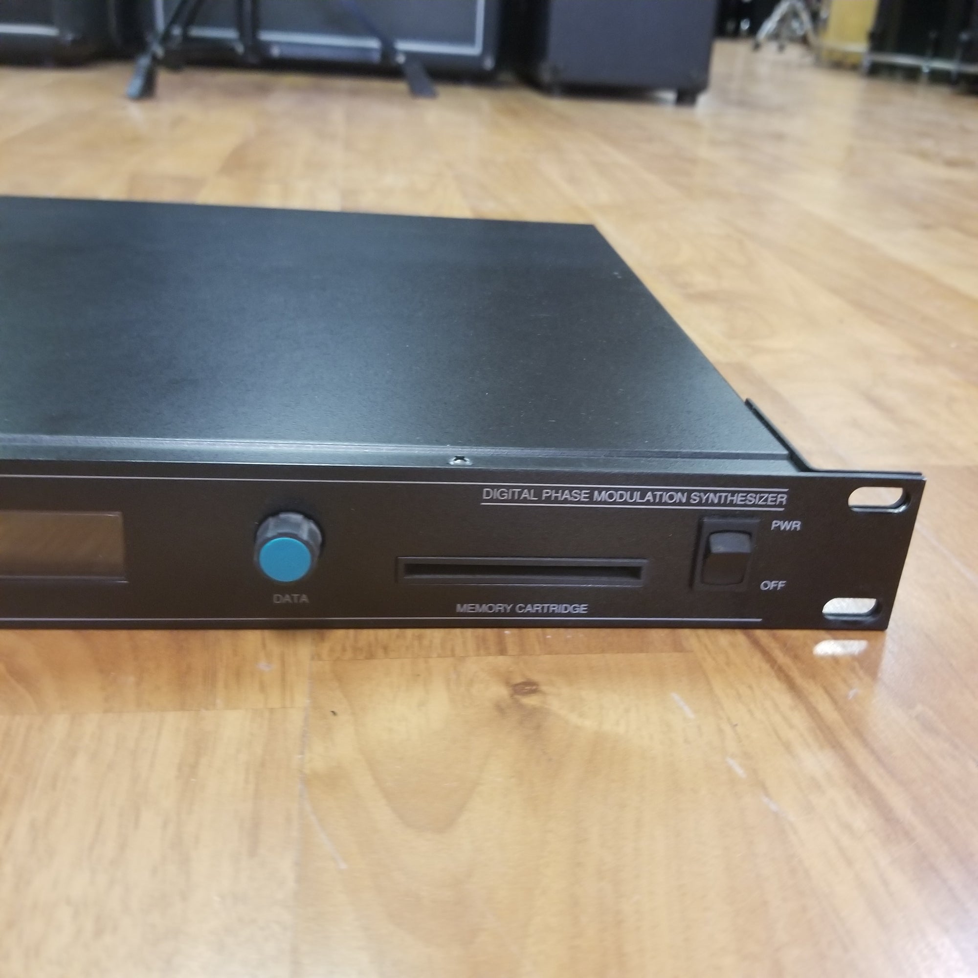 Peavey DPM V3 Synthesizer
