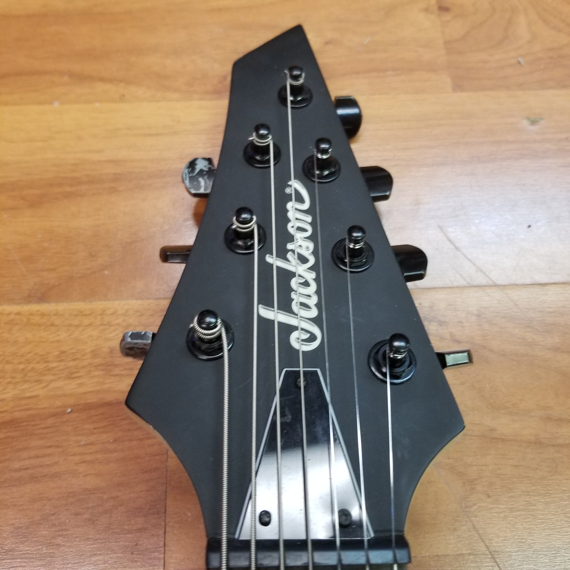 Jackson Dinky JS22 7 string Electric Guitar