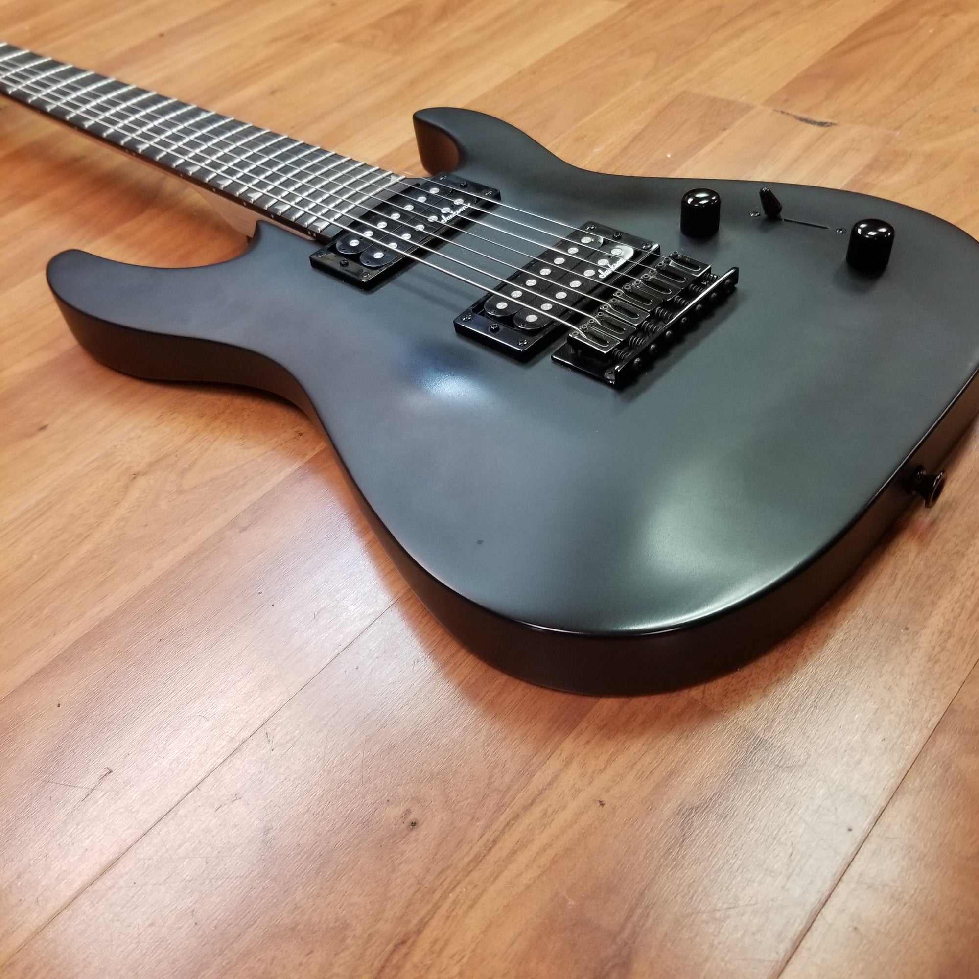 Jackson Dinky JS22 7 string Electric Guitar