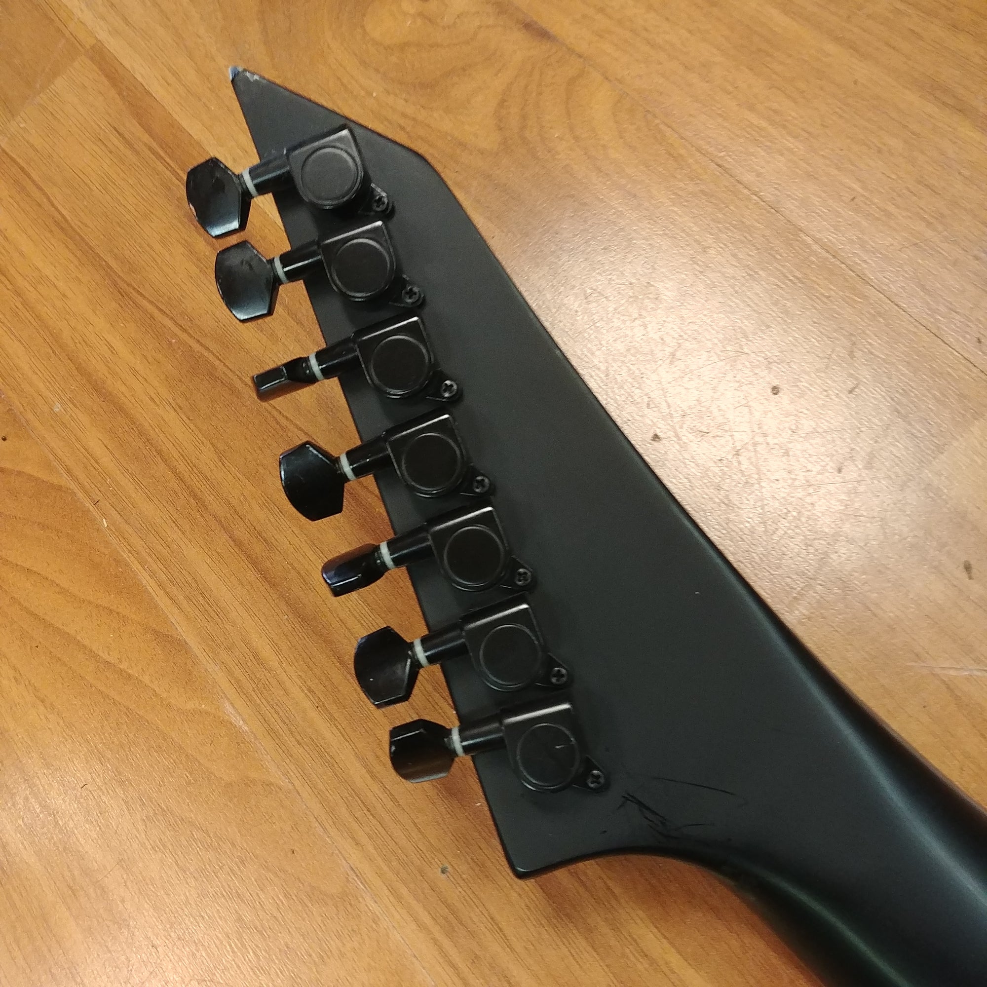 LTD MH-417 LEFTY 7 String