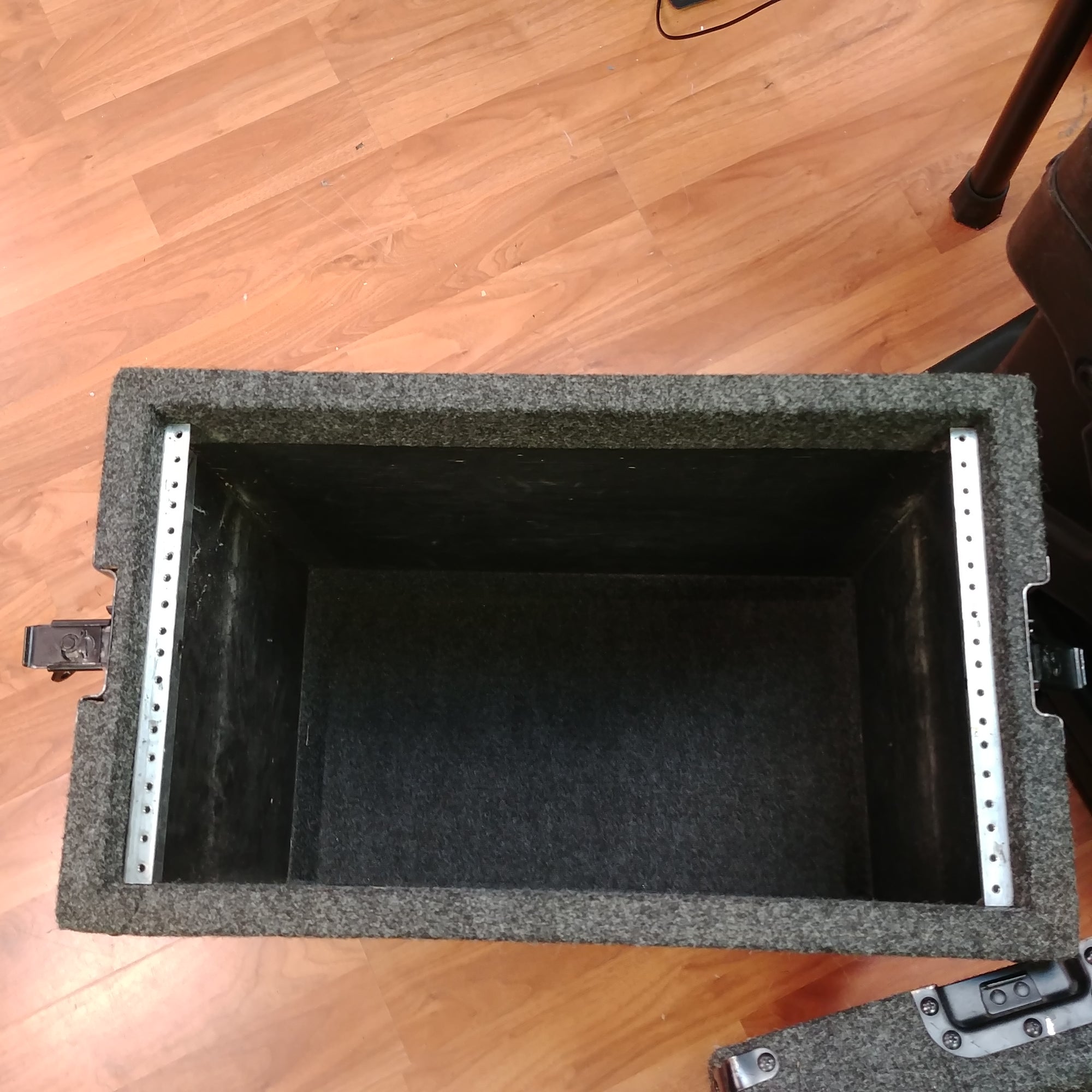 Grundorf 6 Space Rack