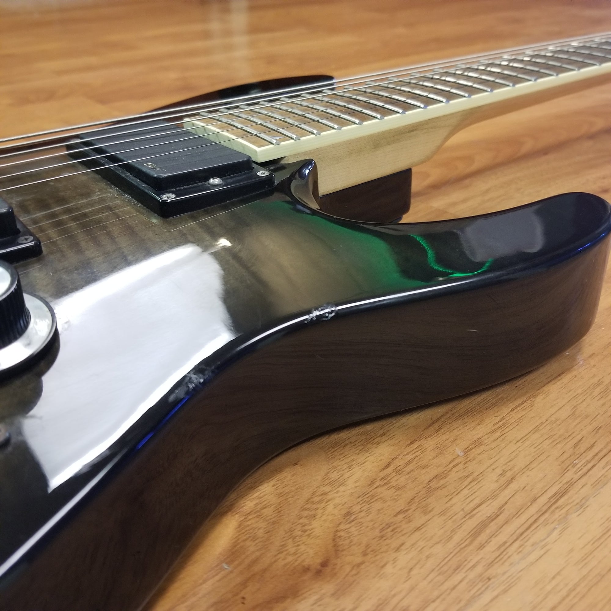 Jackson Dinky w/EMG Pickups