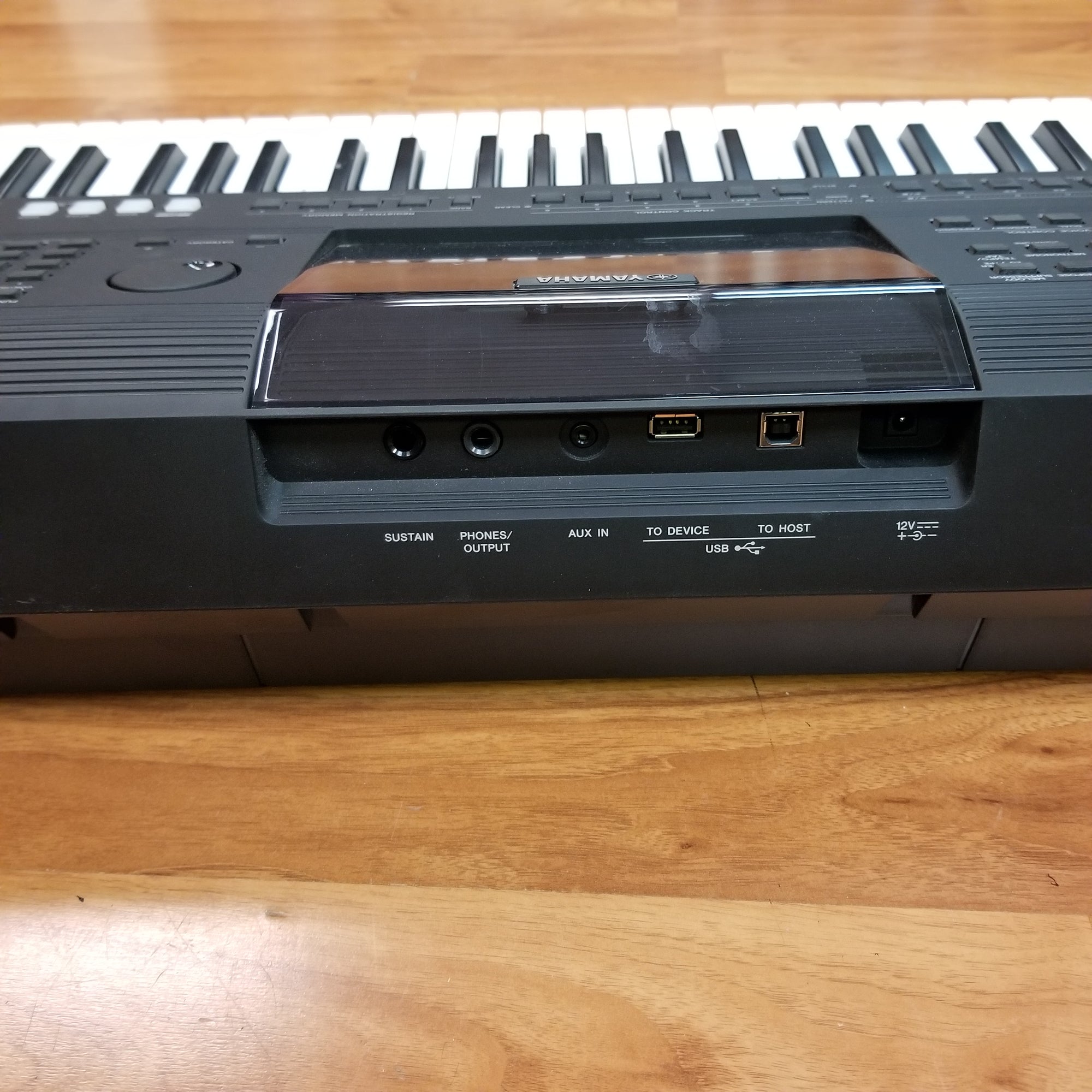 Yamaha E453 Digital Piano