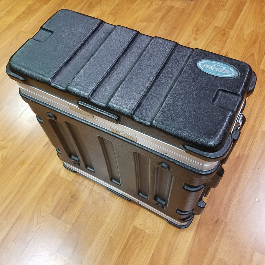 SKB 4U Space Molded Rack Case