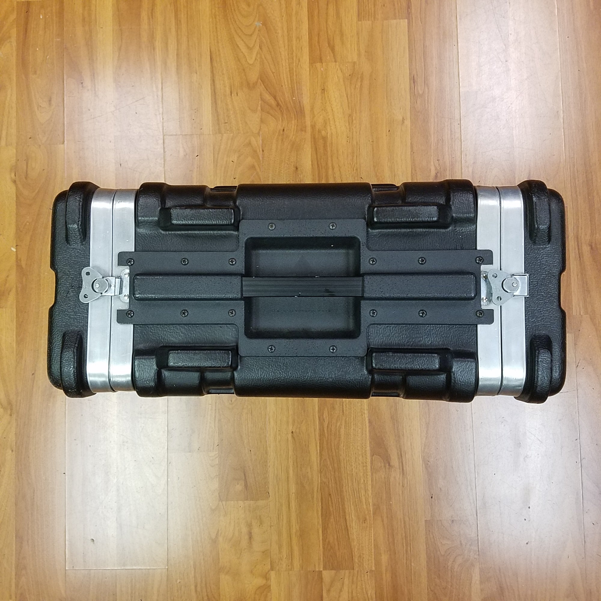 SKB 4U Space Molded Rack Case