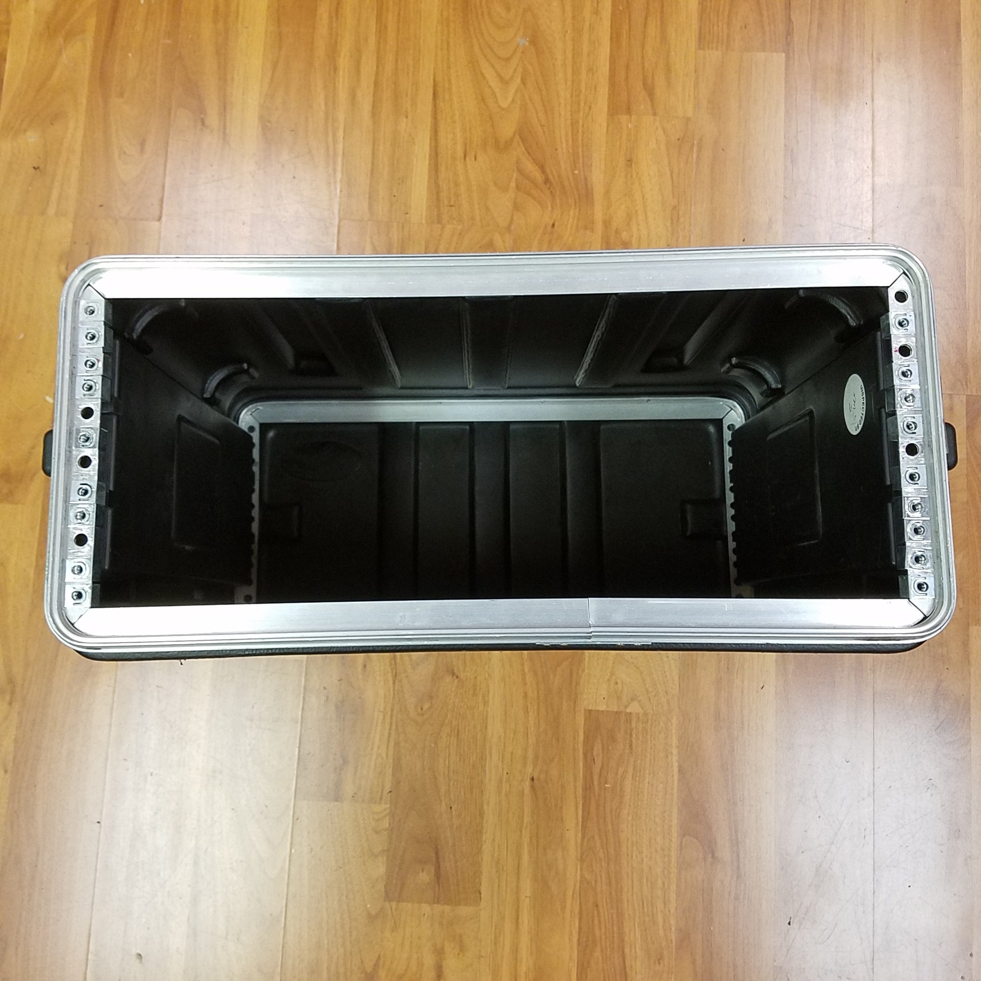 SKB 4U Space Molded Rack Case