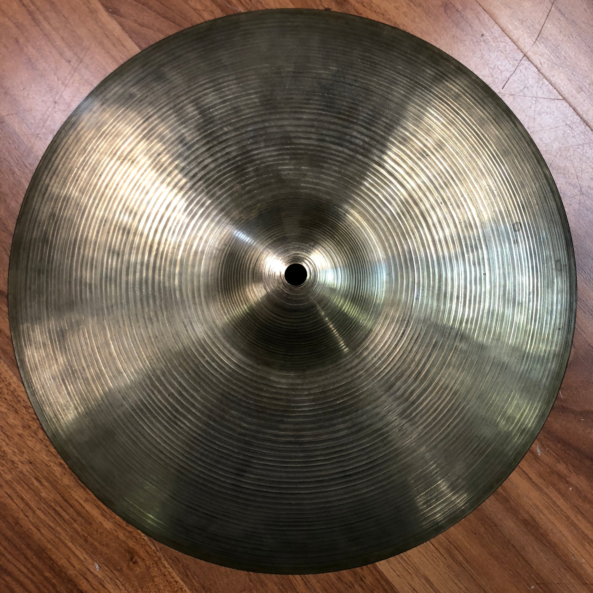 Zildjian 14in Avedis Hi Hat Cymbal Pair