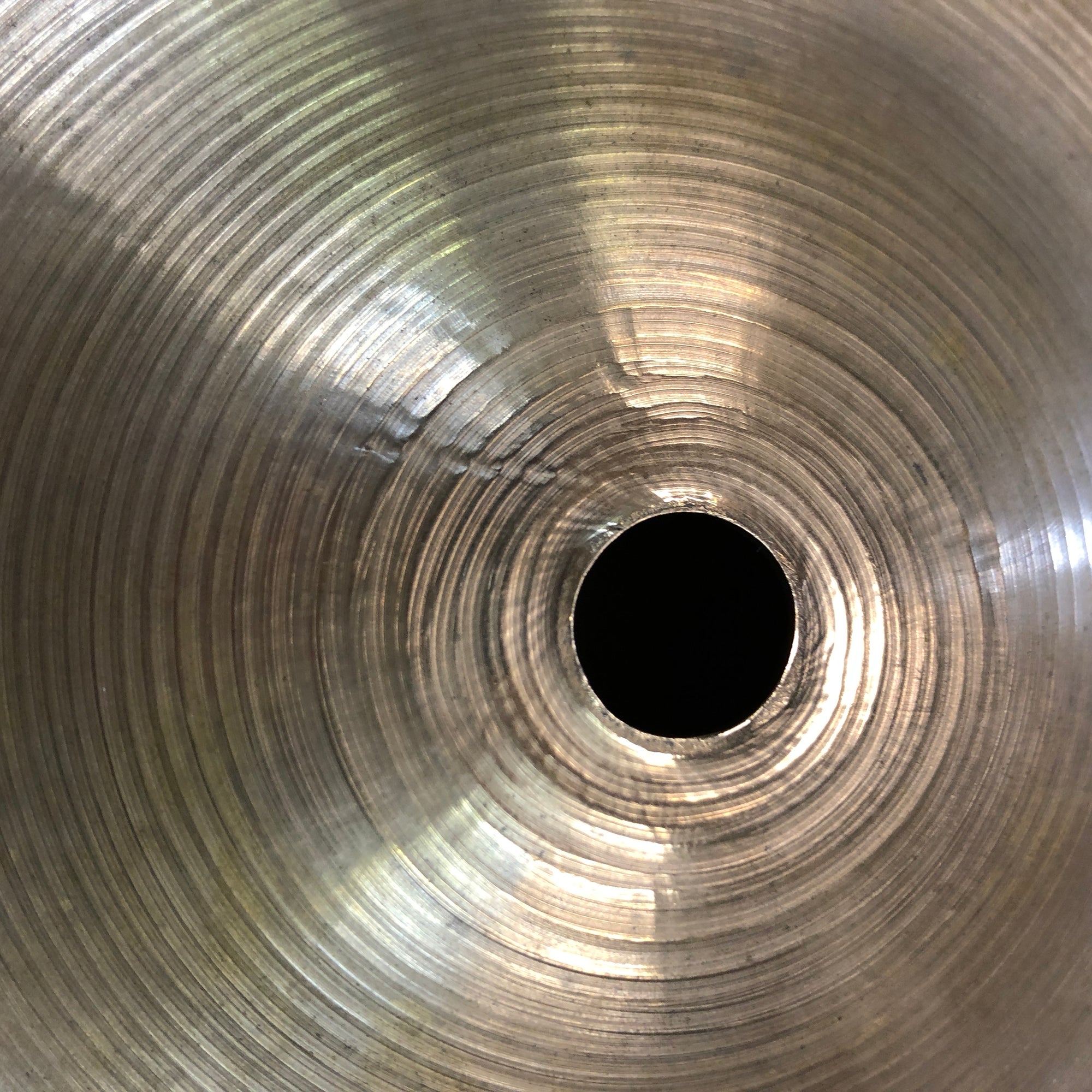 Zildjian 14in Avedis Hi Hat Cymbal Pair